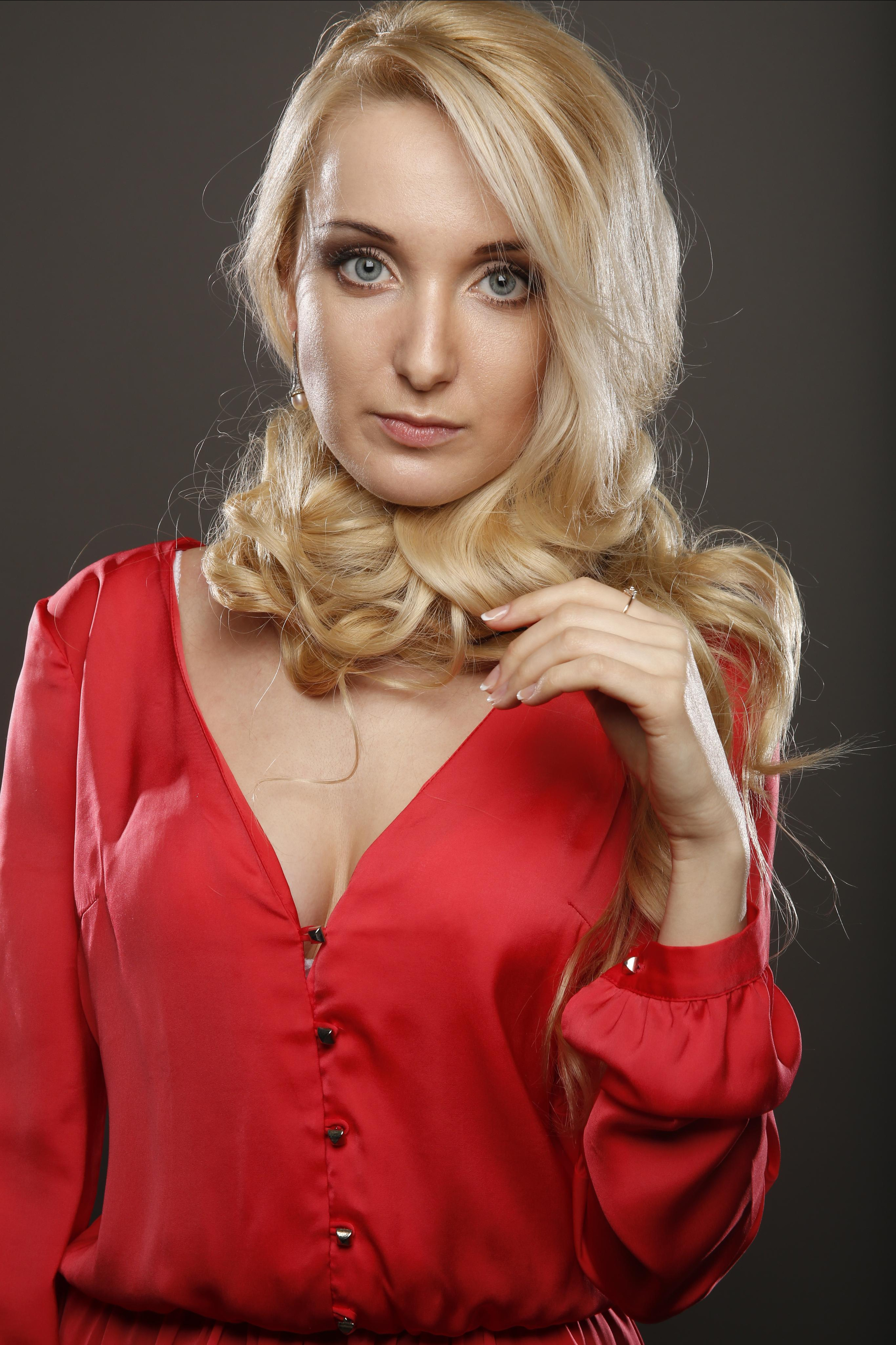 Victoria. Профессиональный портретный фотограф в Москве Владимир Глаголев