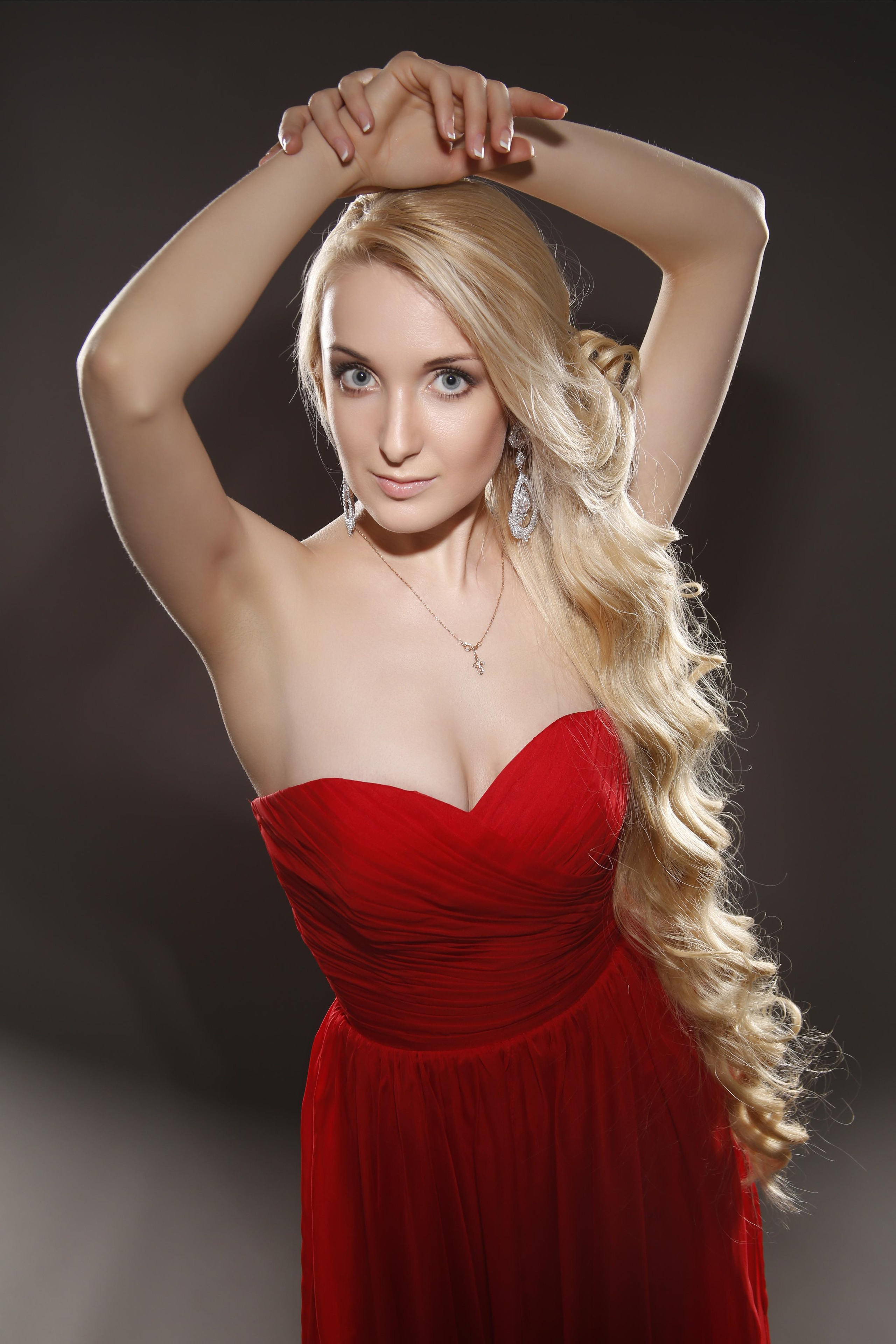 Victoria. Профессиональный портретный фотограф в Москве Владимир Глаголев