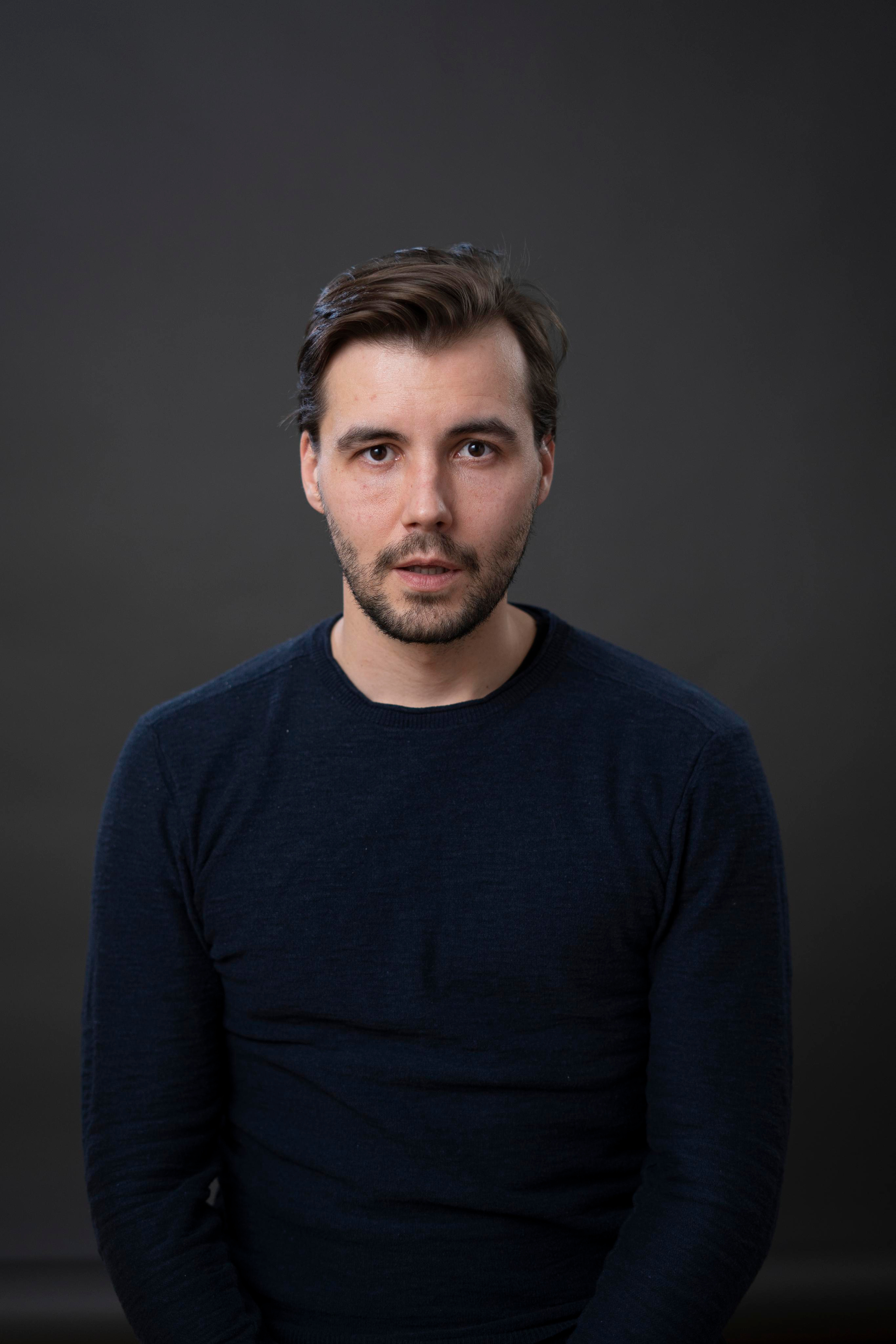 #1. Профессиональный портретный фотограф в Москве Владимир Глаголев