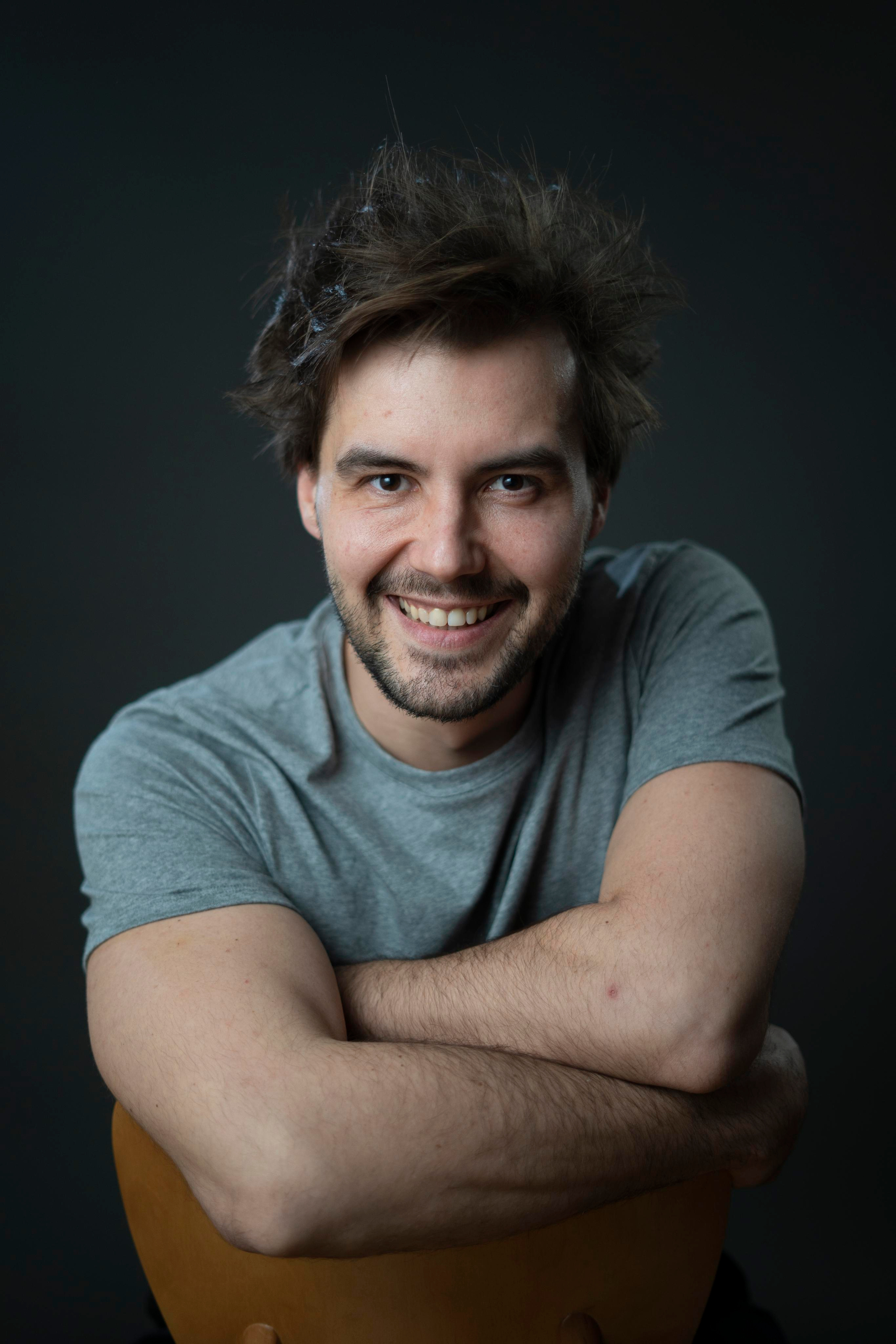 #1. Профессиональный портретный фотограф в Москве Владимир Глаголев