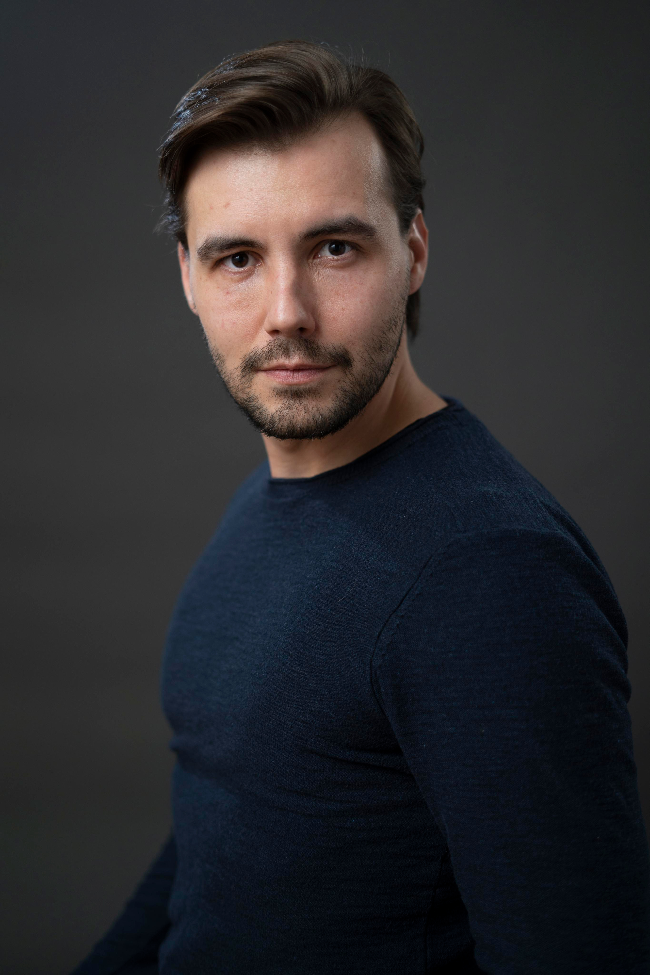 #1. Профессиональный портретный фотограф в Москве Владимир Глаголев