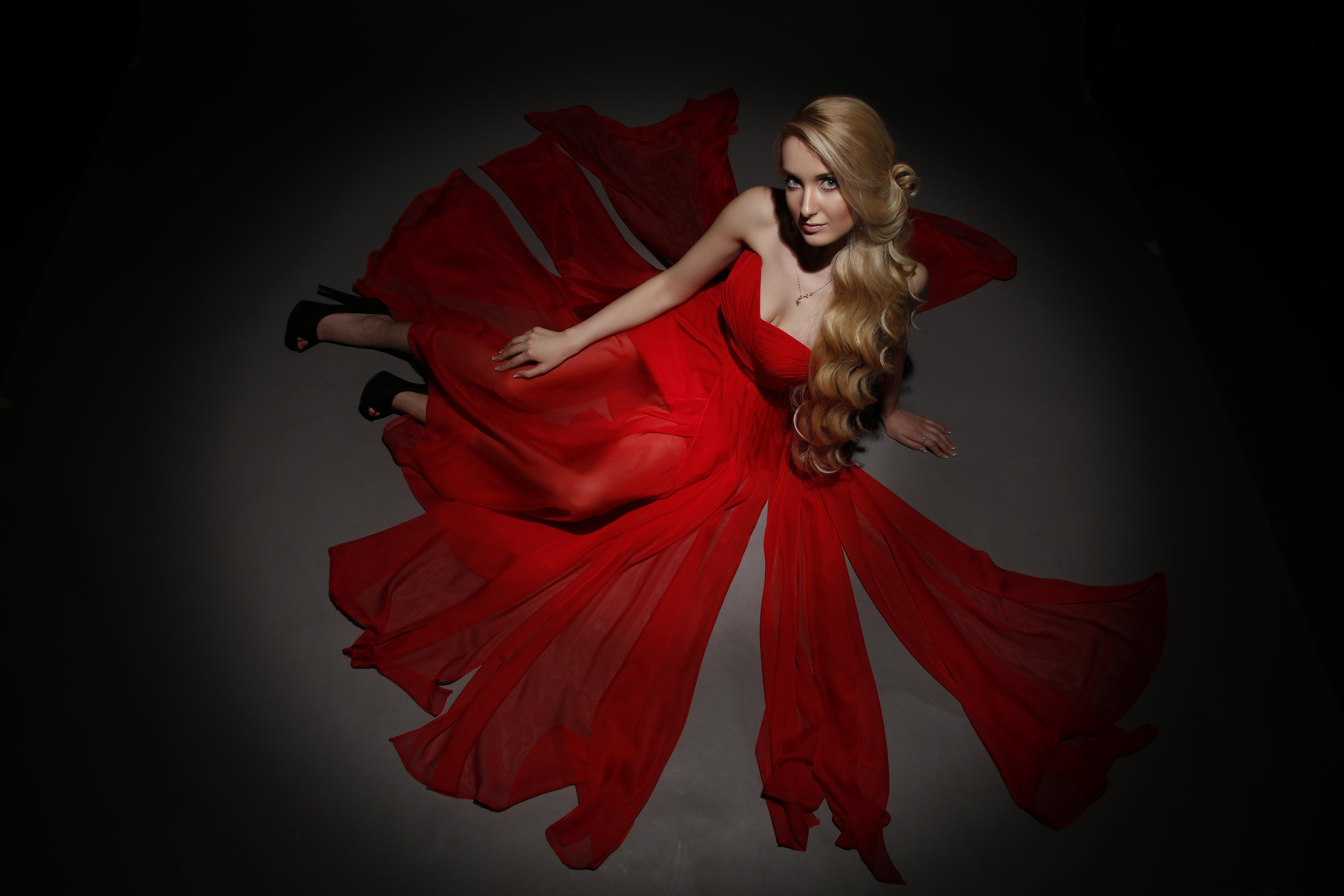 Victoria. Профессиональный портретный фотограф в Москве Владимир Глаголев