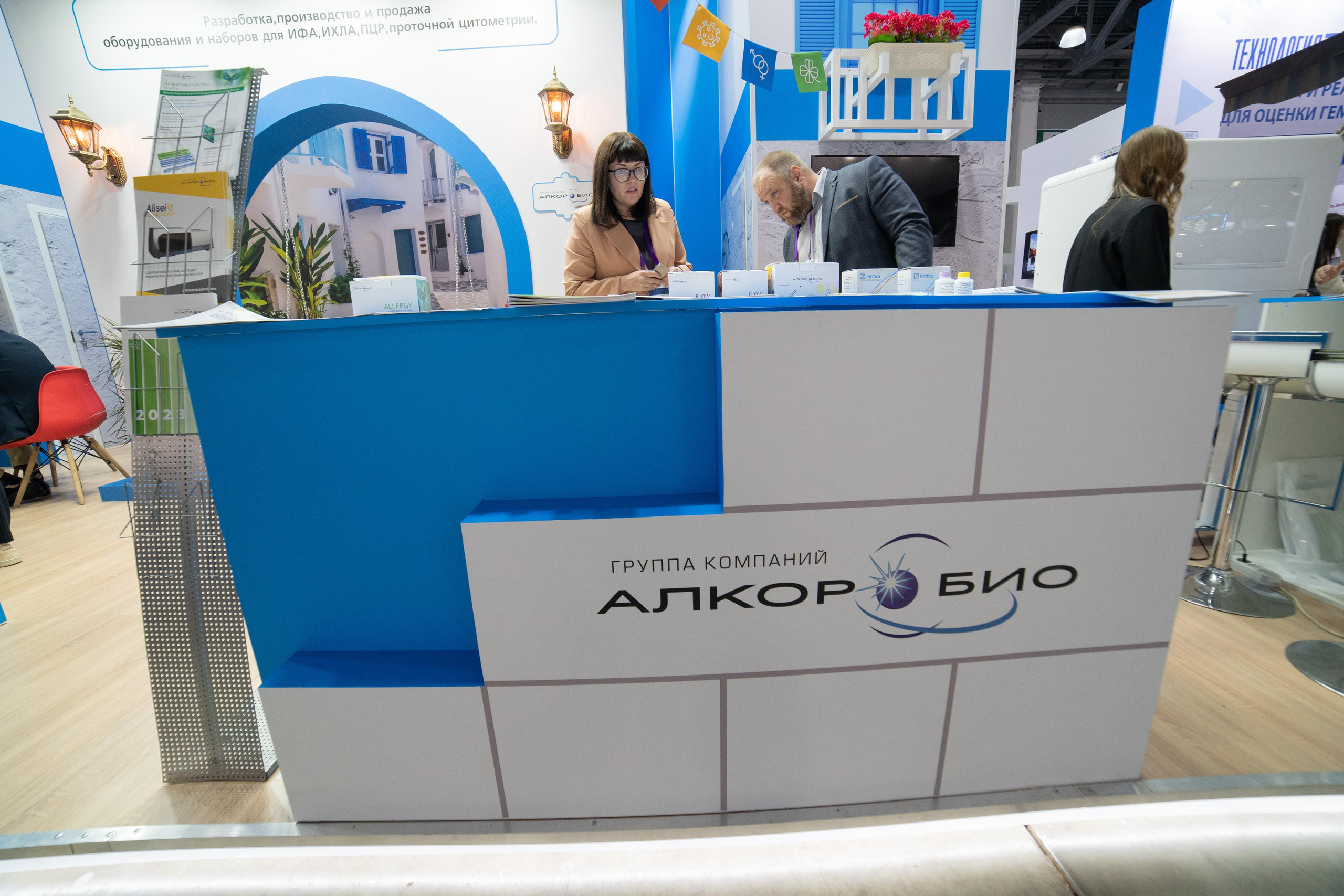 Выставка мед. Профессиональный портретный фотограф в Москве Владимир Глаголев