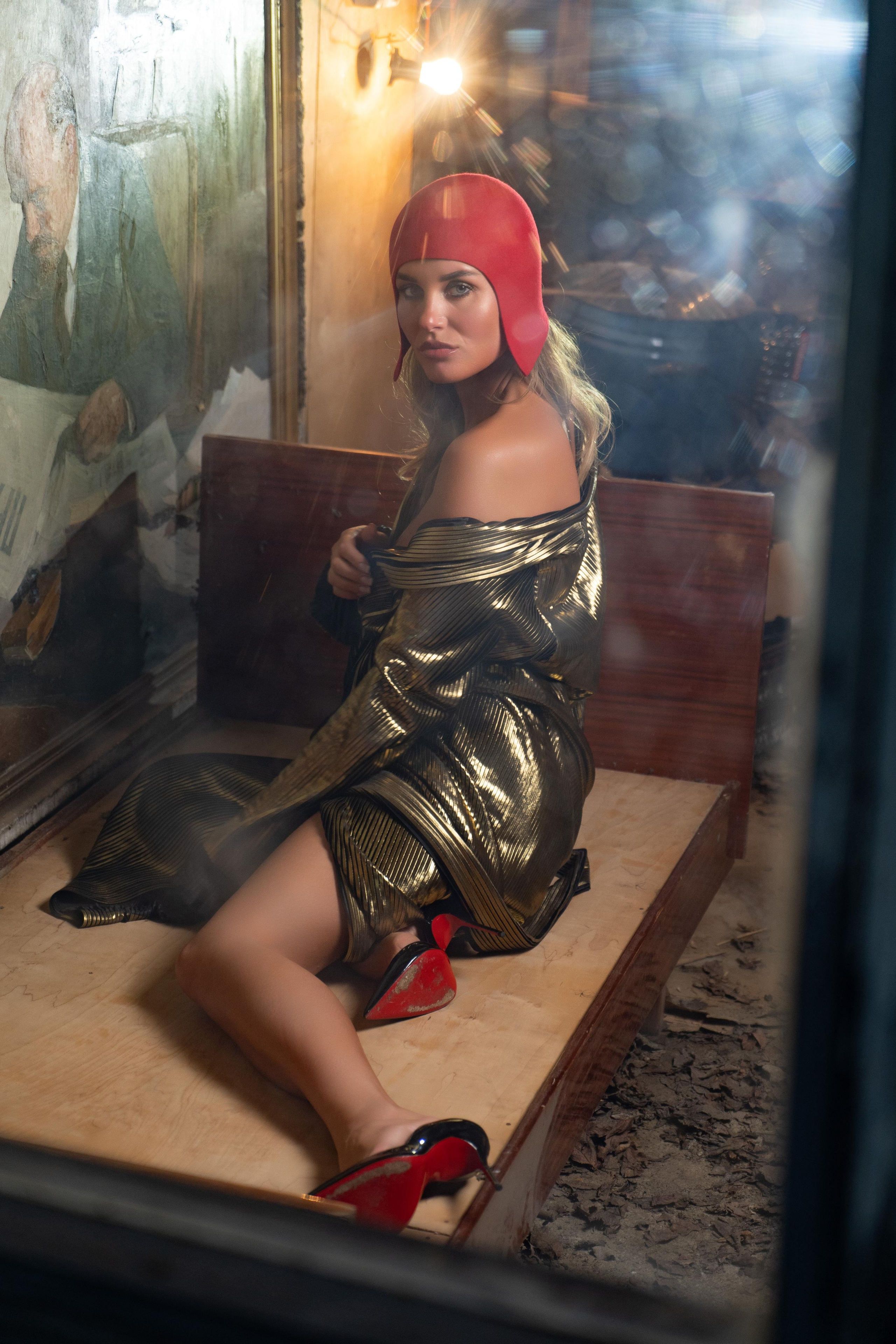 Бренд LIA GUREEVA успешно развивается уже более 10 лет Больше: https://sinonim.org/improve#res. Профессиональный портретный фотограф в Москве Владимир Глаголев