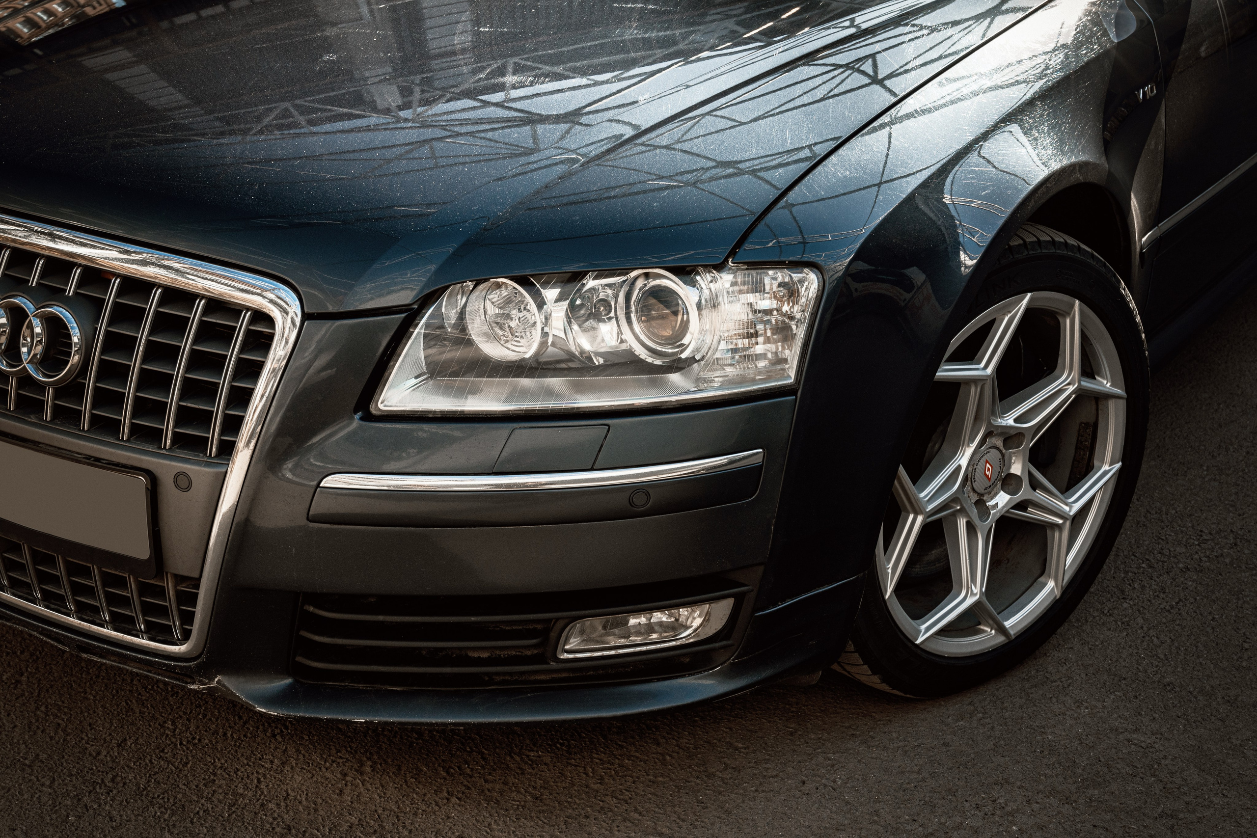 Audi S8 D3. Антон Незримый | Фотограф в Санкт-Петербурге