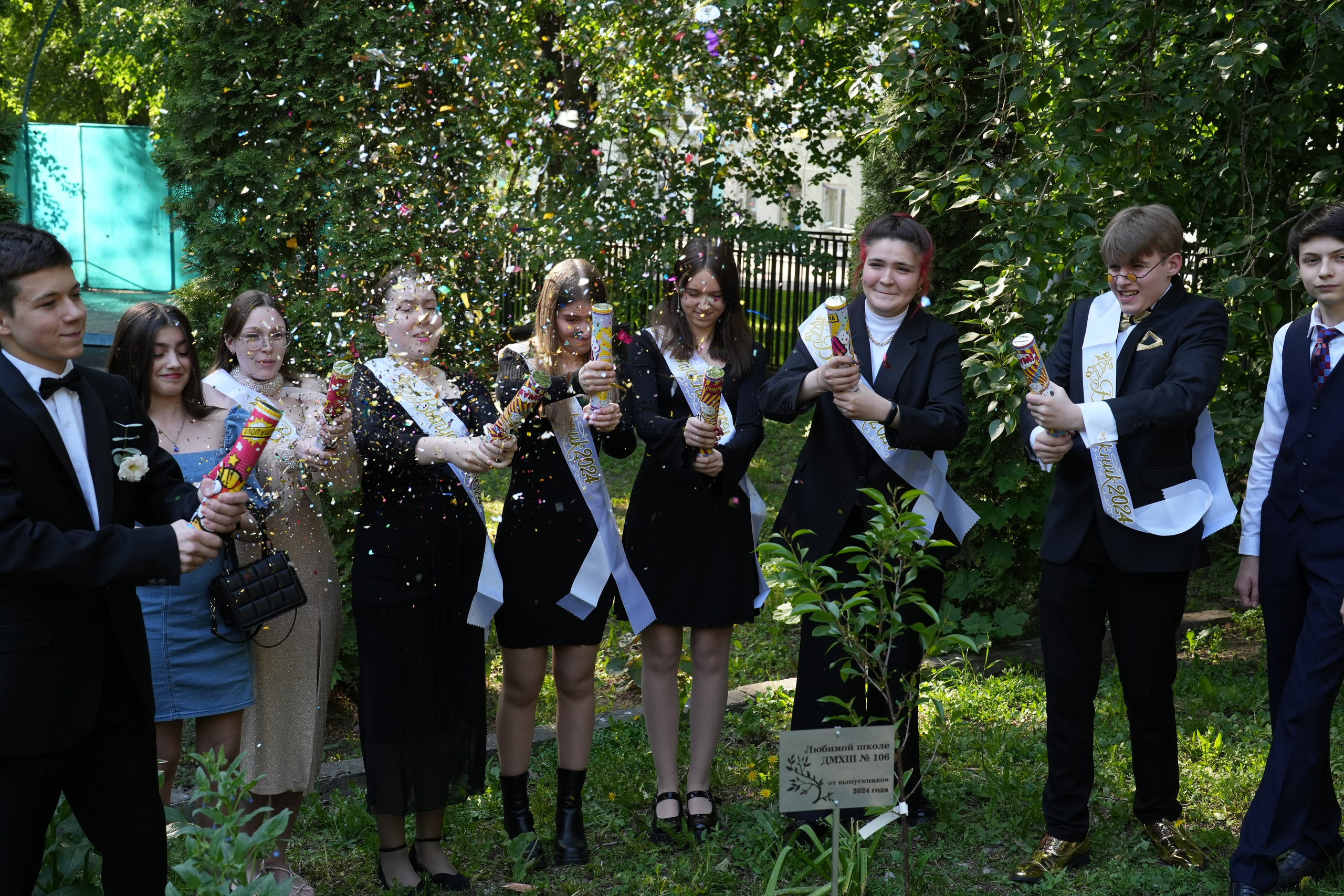 Выпускной в музыкально-хоровой школе г. Москвы № 106. Семейный и детский фотограф в Москве Оксана Чибизова