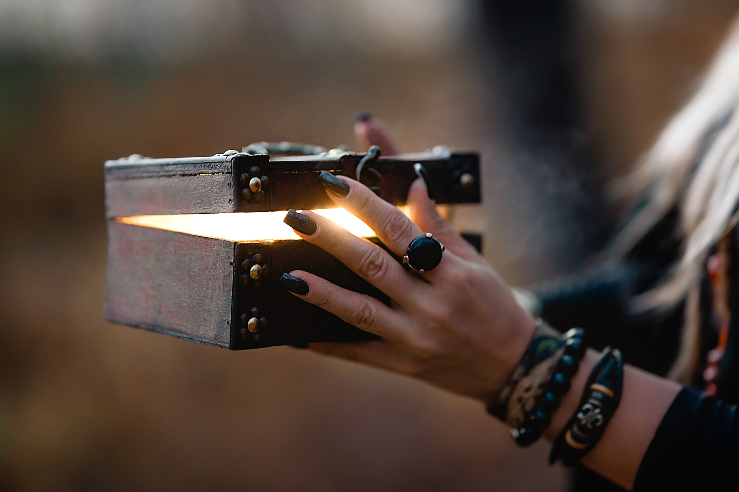 Ведьма в лесу. Фотограф Валентина Полунина