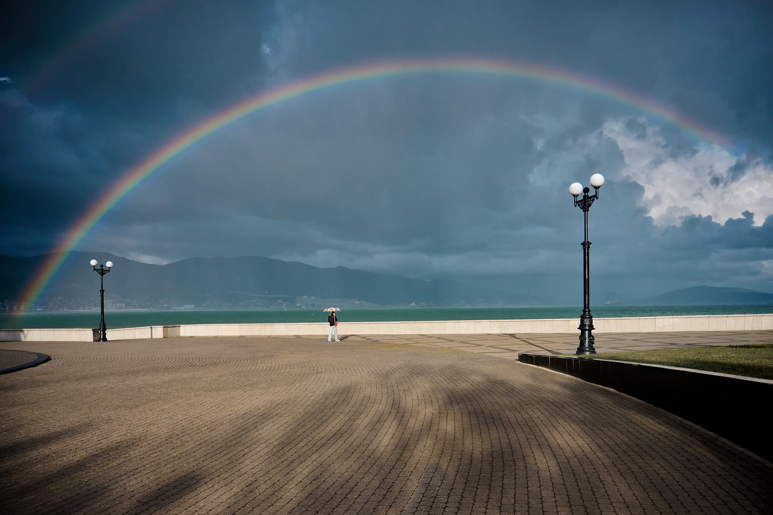 Радуга на набережной Новороссийска