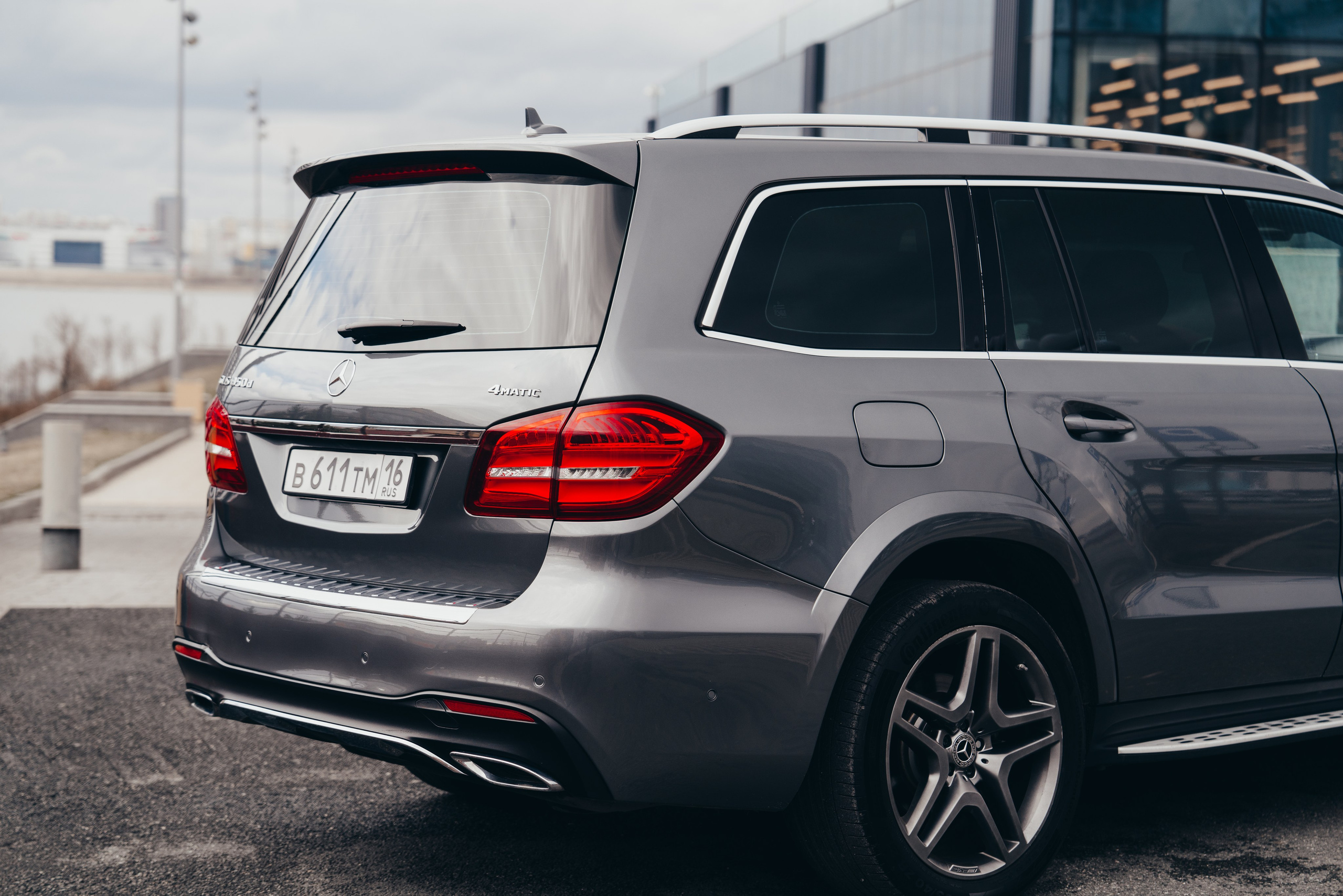 Mercedes-Benz GLS-Class 350 d. Идеальные портреты для соцсетей — Фотограф Ленар