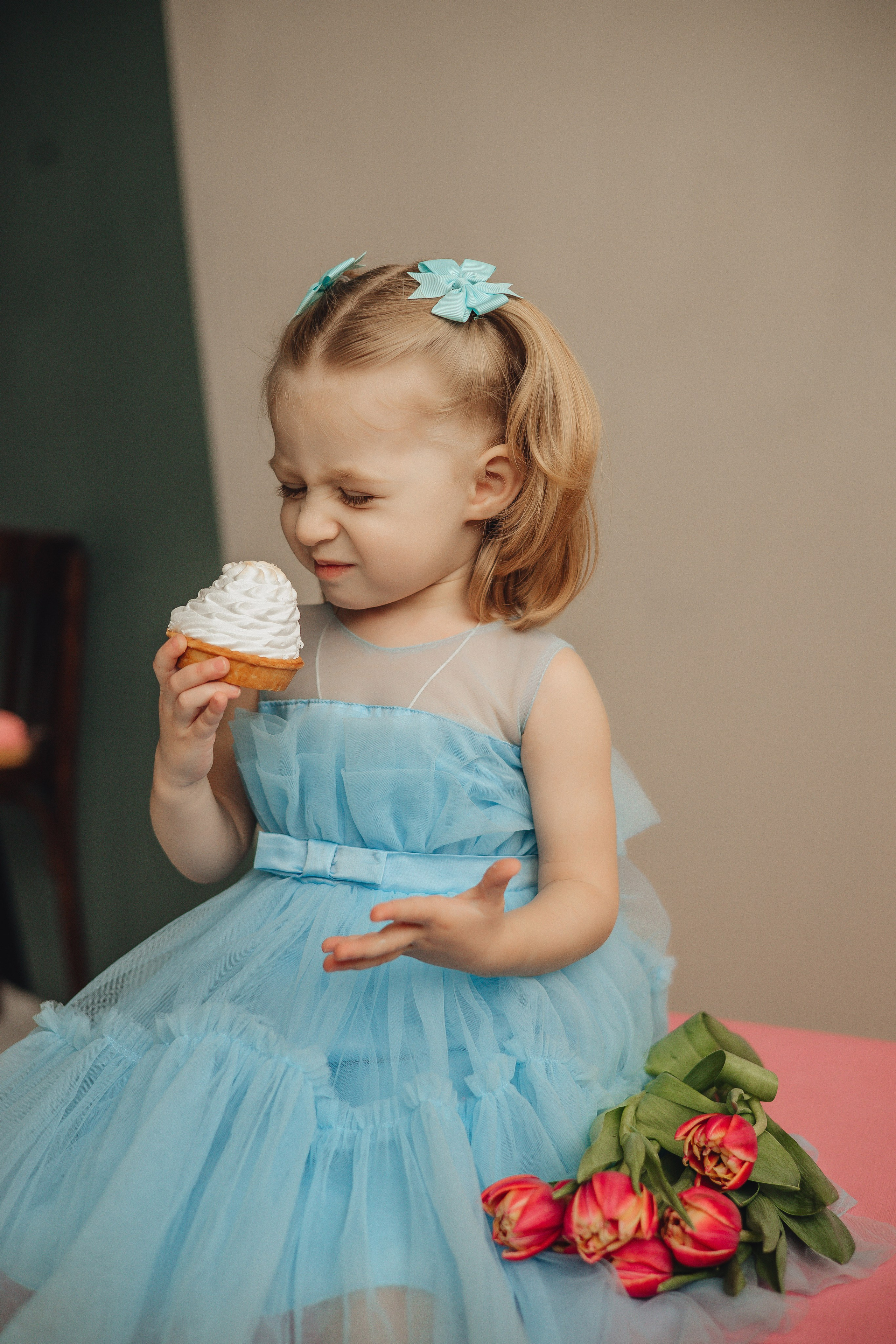Вика ждет сестренку. Свадебный и семейный фотограф Пушкин Царское Село СПБ Питер Санкт-Петербург и Рязань Ольга Козлова