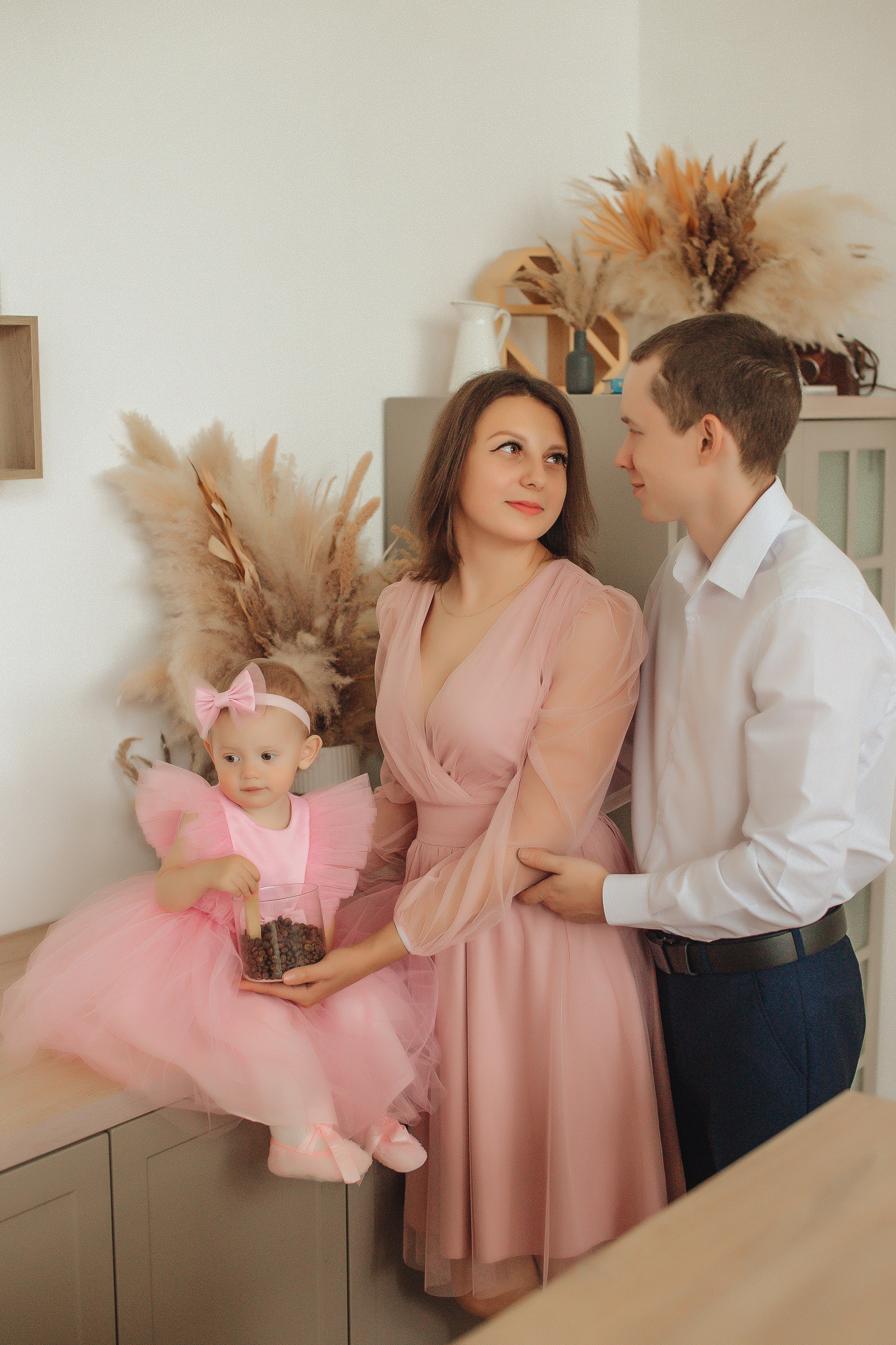 Алина + Коля + Алиса. Студия. Свадебный и семейный фотограф Пушкин Царское Село СПБ Питер Санкт-Петербург и Рязань Ольга Козлова