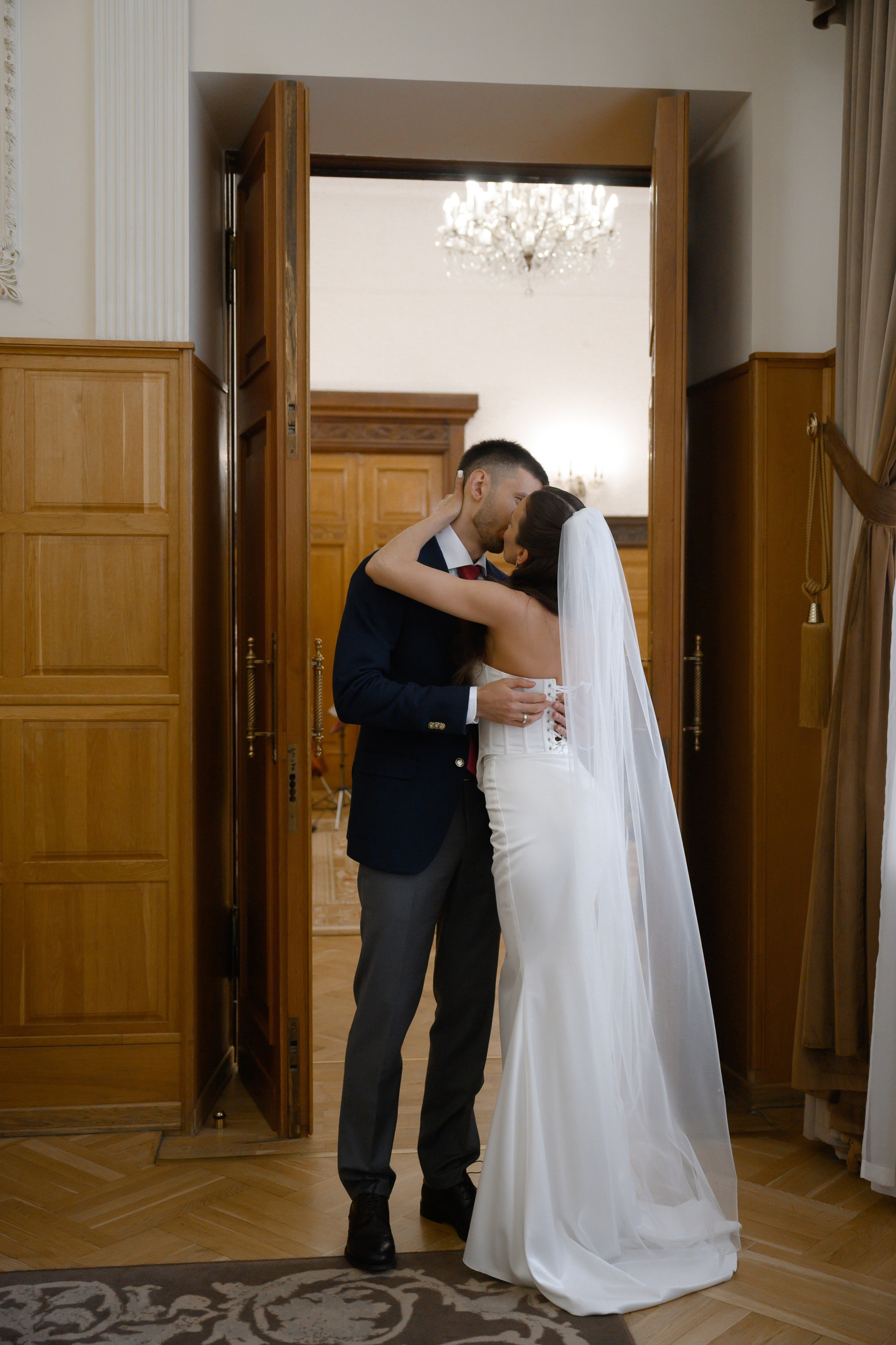 12.11.2024. RETOUCH-HOUSE