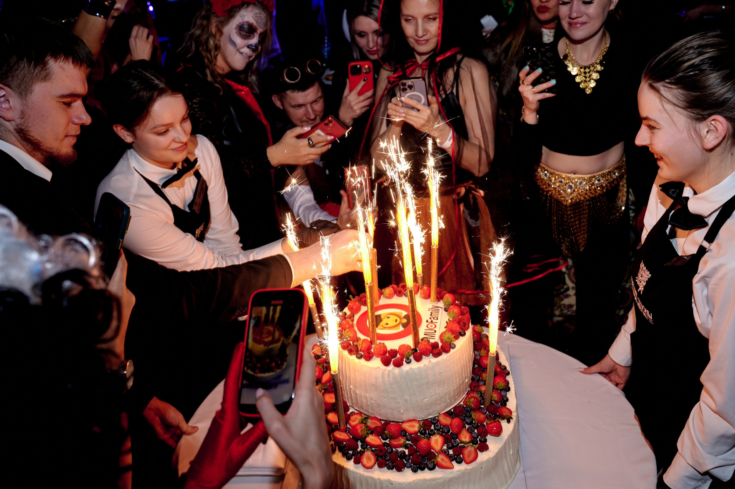 Выпускной бизнес-клуба PMU Family. Анна Гончарова свадебный и репортажный фотограф в Москве