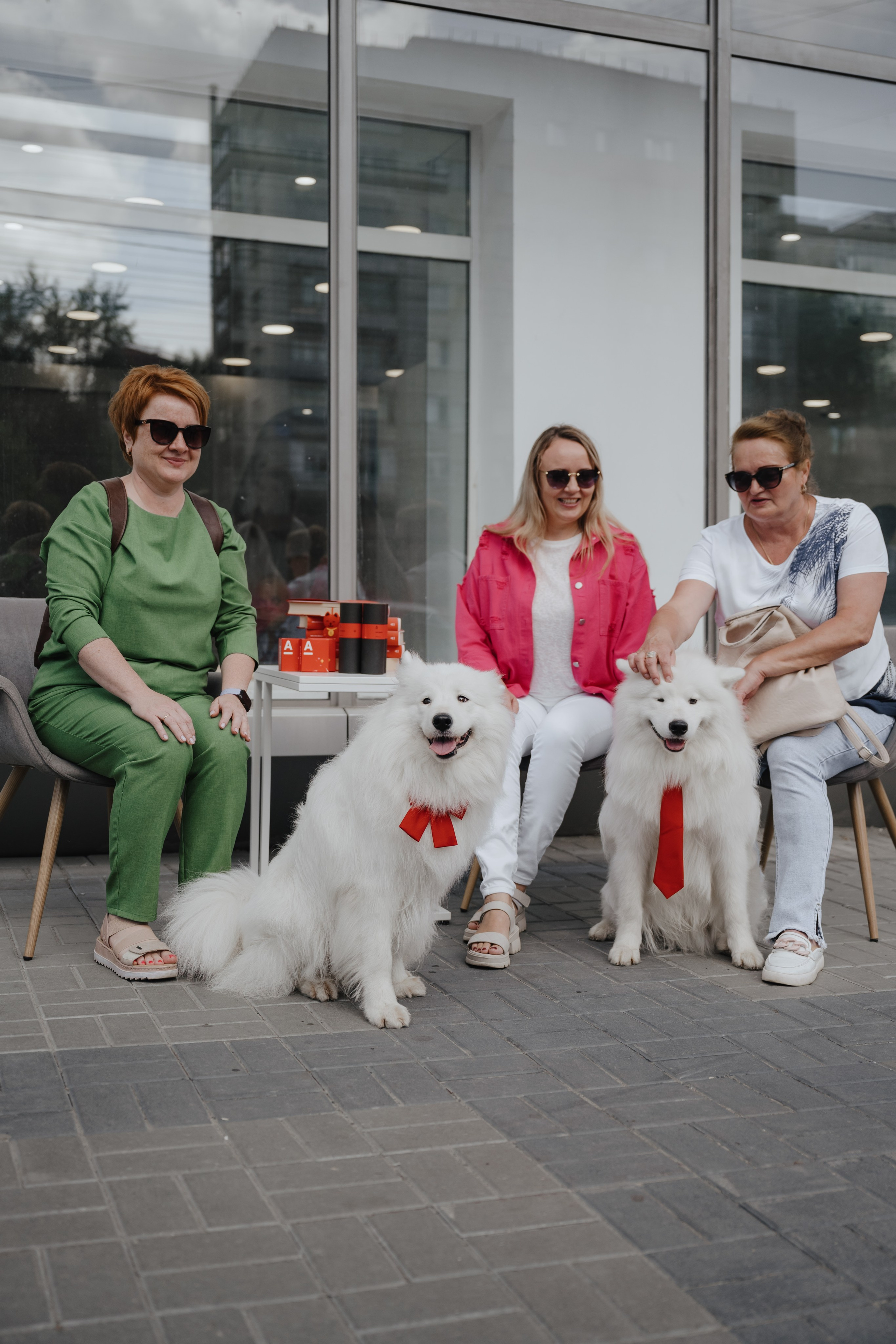 Альфа банк Карла Маркса 55. Фотограф Кристина Тумаева. Самоед Новосибирск