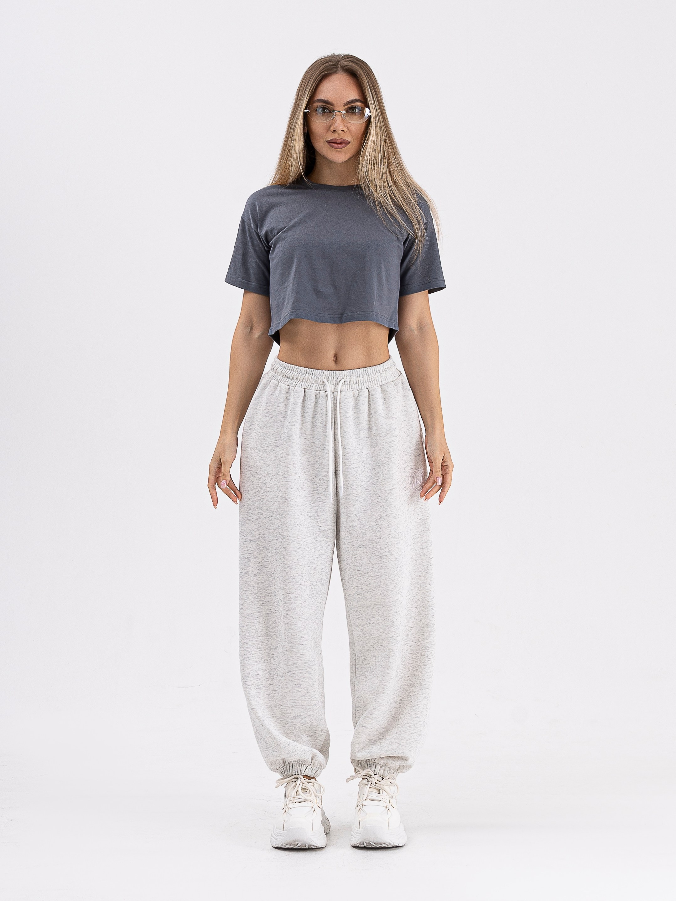 Настя. Фото для маркетплейсов в самых сочных локациях города Сочи