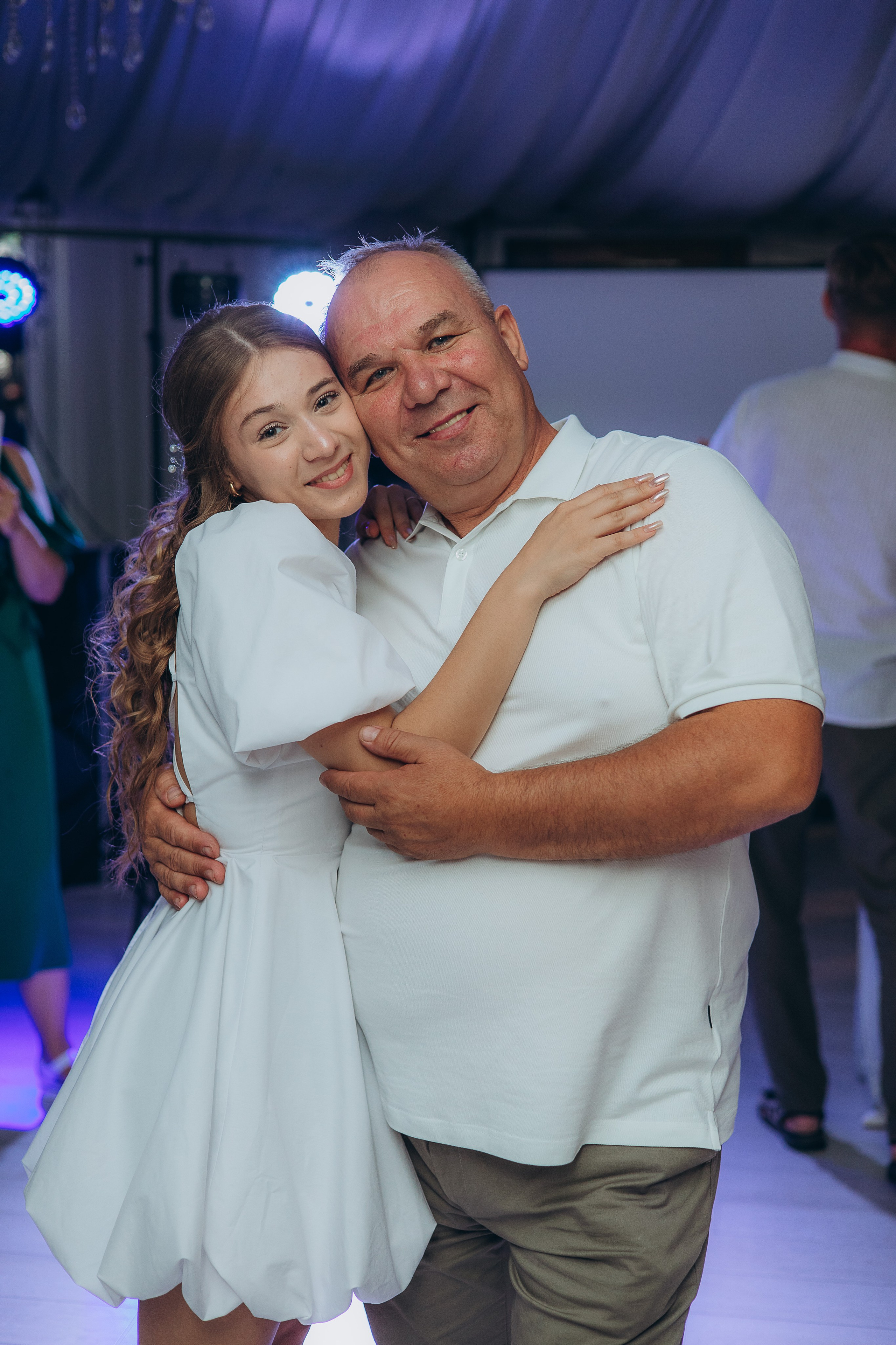 Выпускной 9-11классы. Выпускные книги Анапа Новороссийск Краснодар