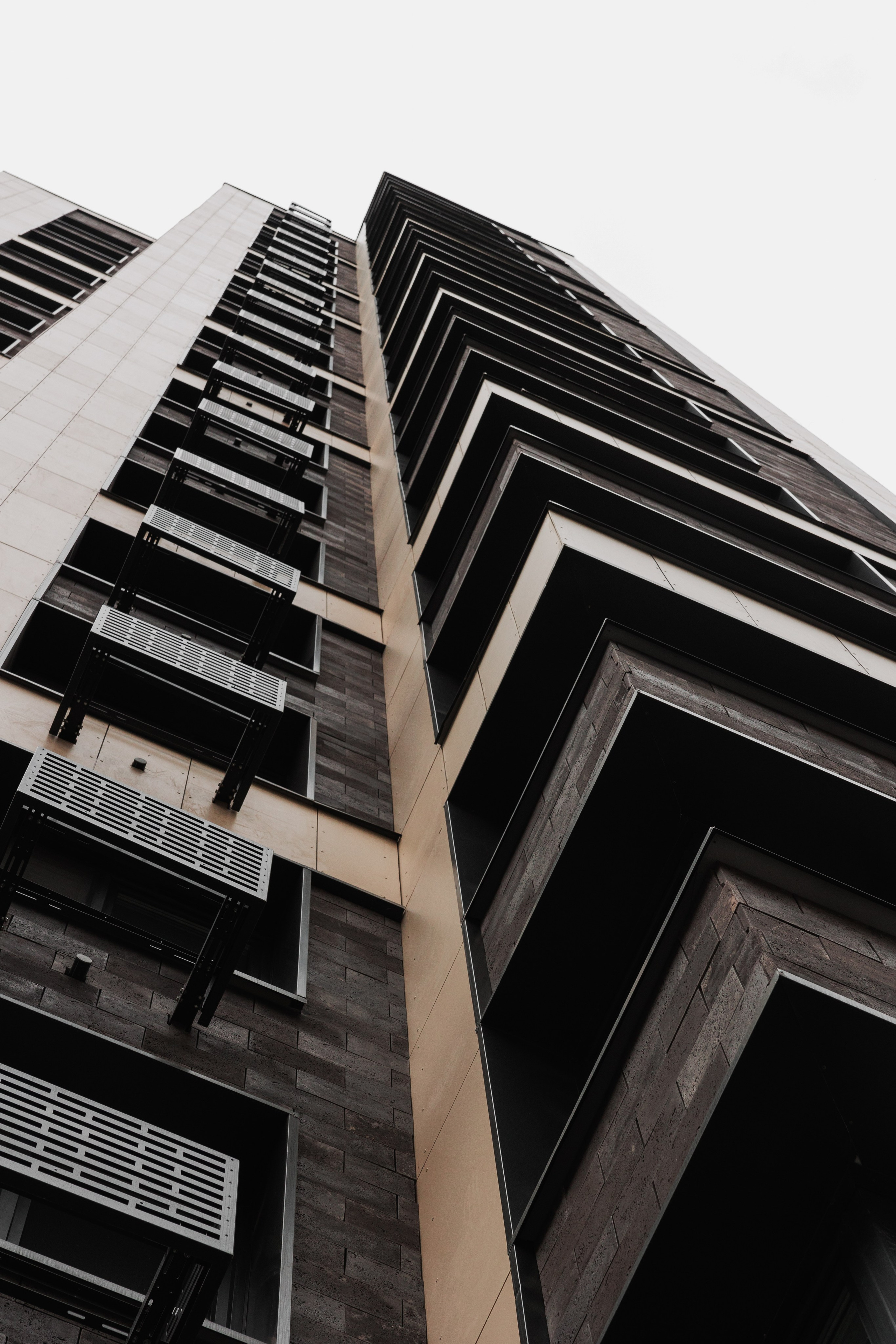 РЕНОВАЦИЯ — ПРОЕЗД ДЕЖНЕВА 32. АЛТ Портфолио