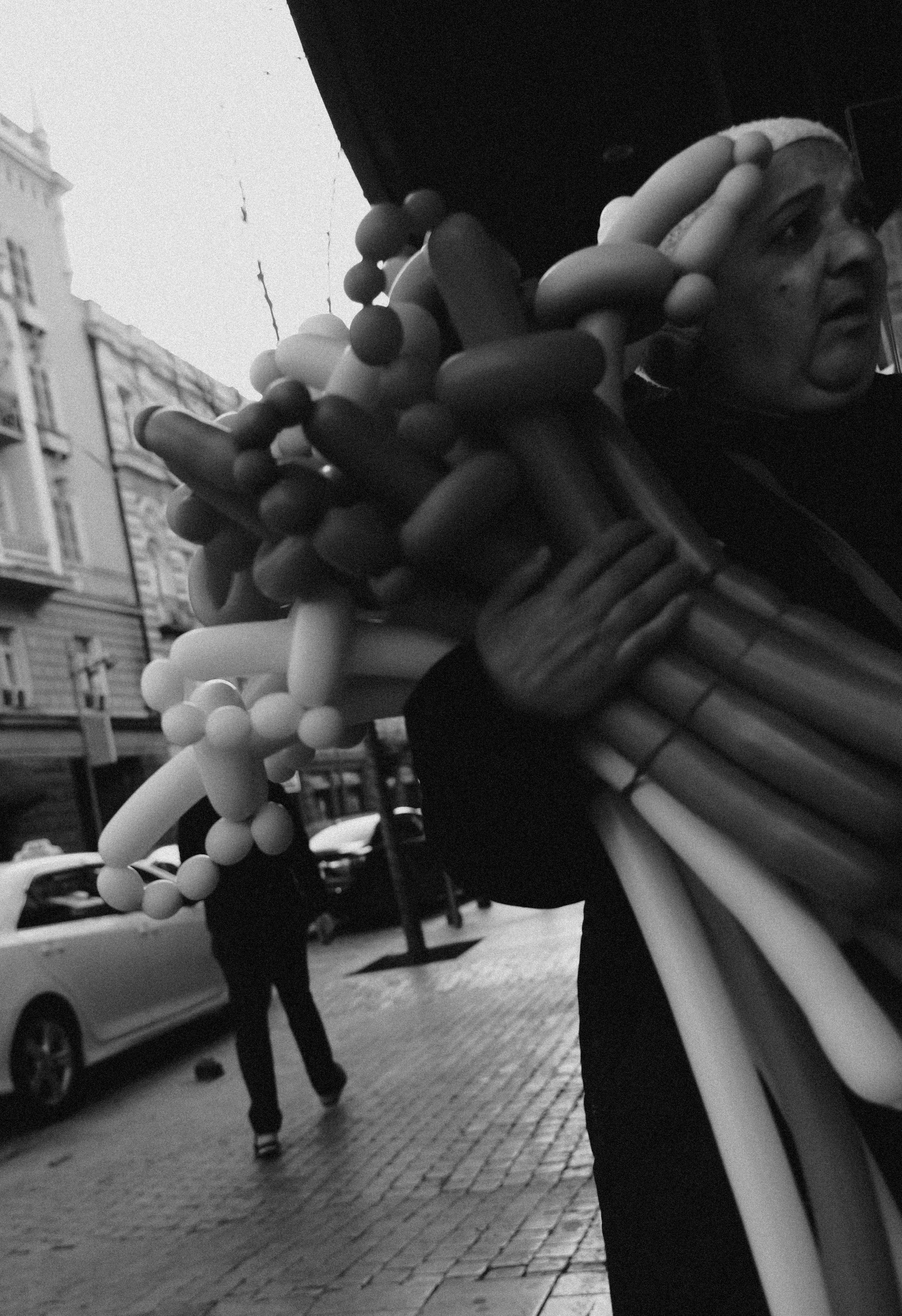 ТБИЛИСИ 2023-2024. Стрит-фотография, полная абсурда, идиотизма и красоты