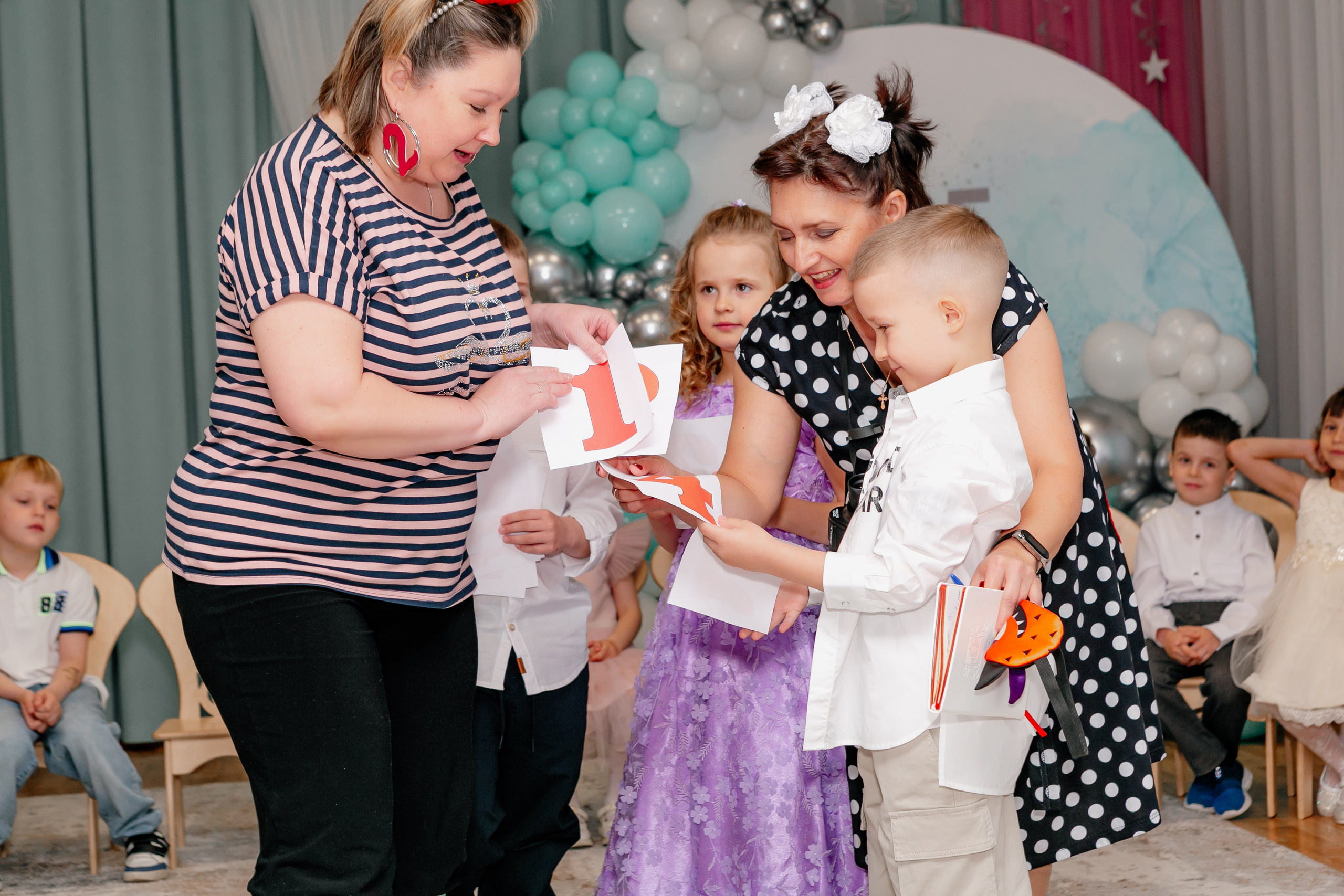 ВЫПУСКНОЙ ДЕТСКИЙ САД. Контент фотограф, съемка для маркетплейсов, фуд съемка и репортажи в Новосибирске Ралия Галеева