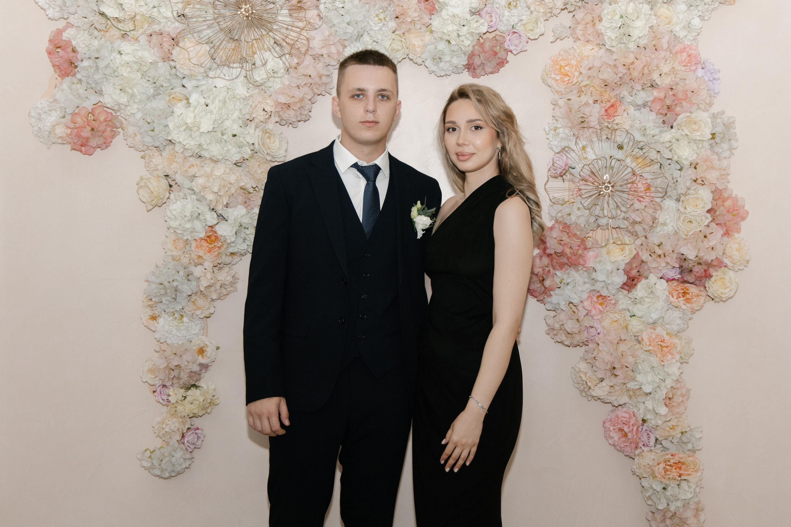 Ксения и Антон (полный день). Фотограф в Барнауле Юлия Садвокасова