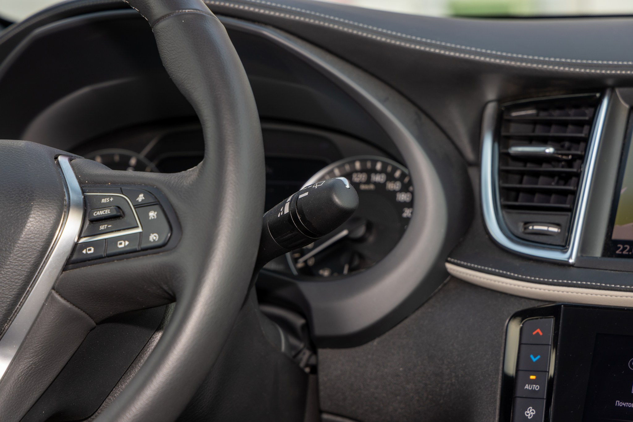 Infiniti QX55. Репортажный, семейный и студийный фотограф в Москве Демин Алексей