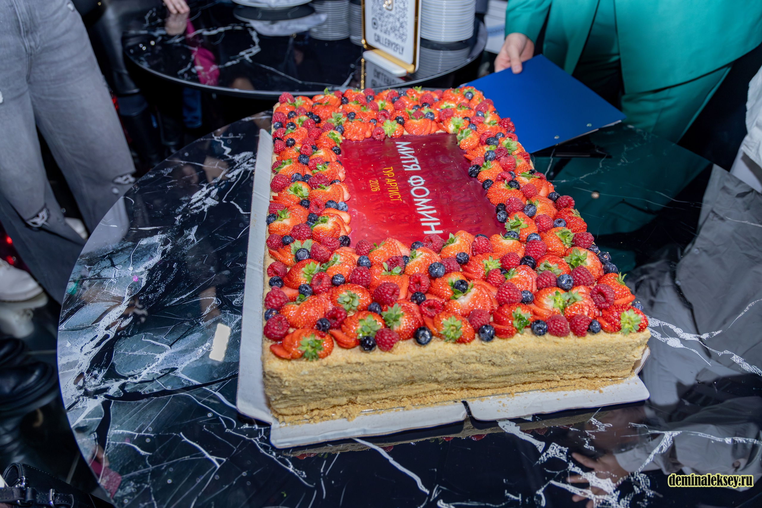 Презентация тура Мити Фомина — Артист. Репортажный, семейный и студийный фотограф в Москве Демин Алексей