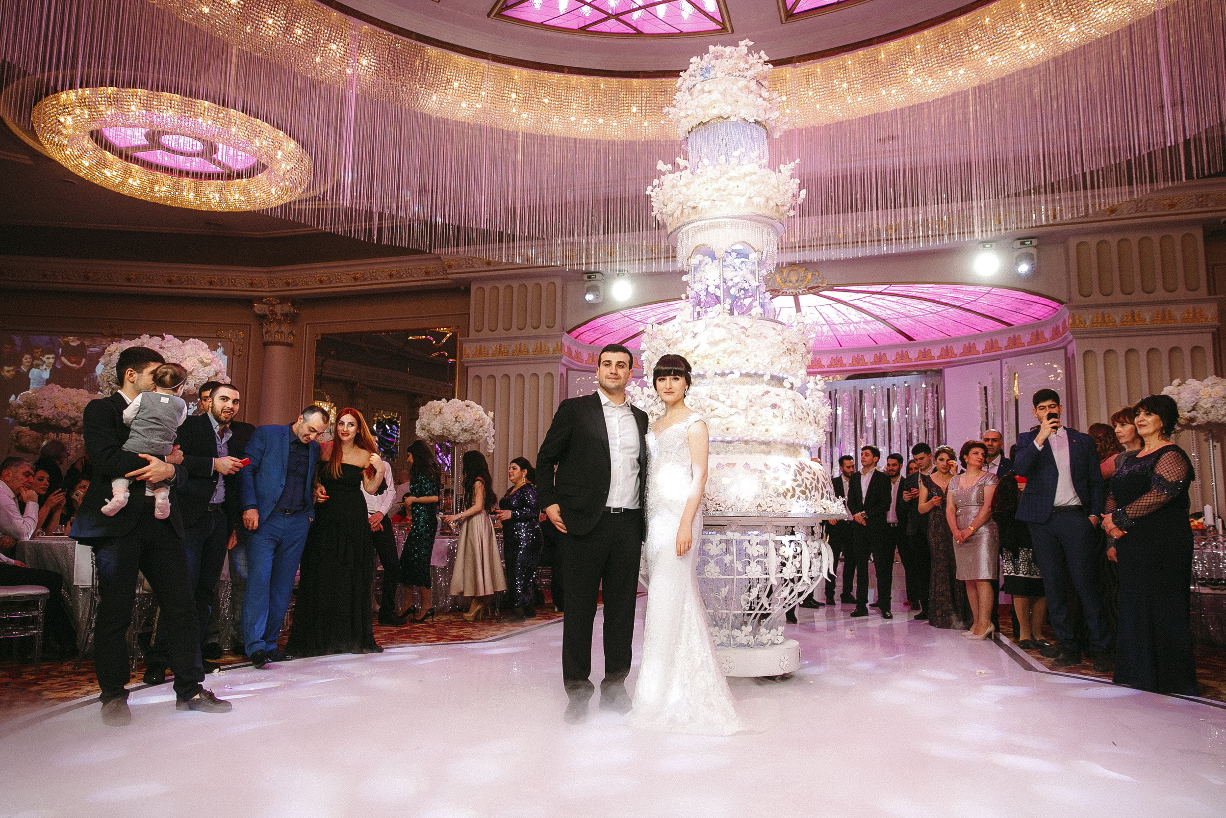 Свадебная фотосессия Ресторан Paradise в Москве для Севак и Наны