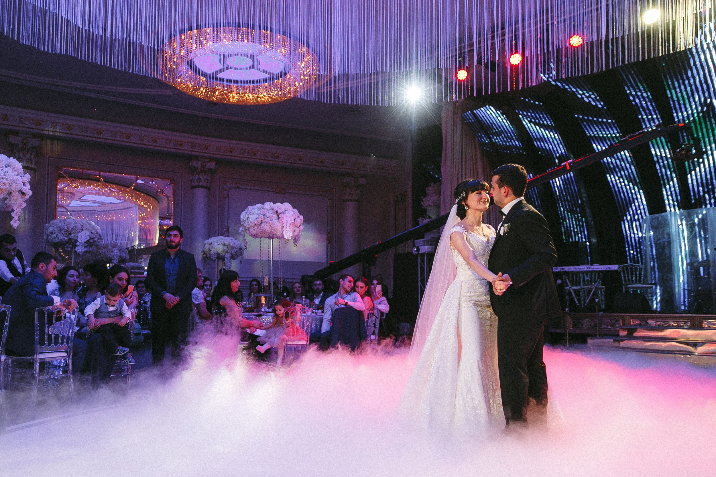 Свадебная фотосессия Ресторан Paradise в Москве для Севак и Наны