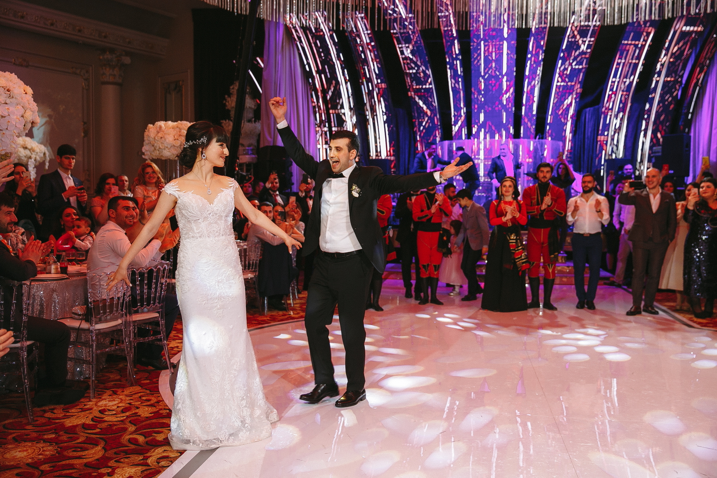 Свадебная фотосессия Ресторан Paradise в Москве для Севак и Наны