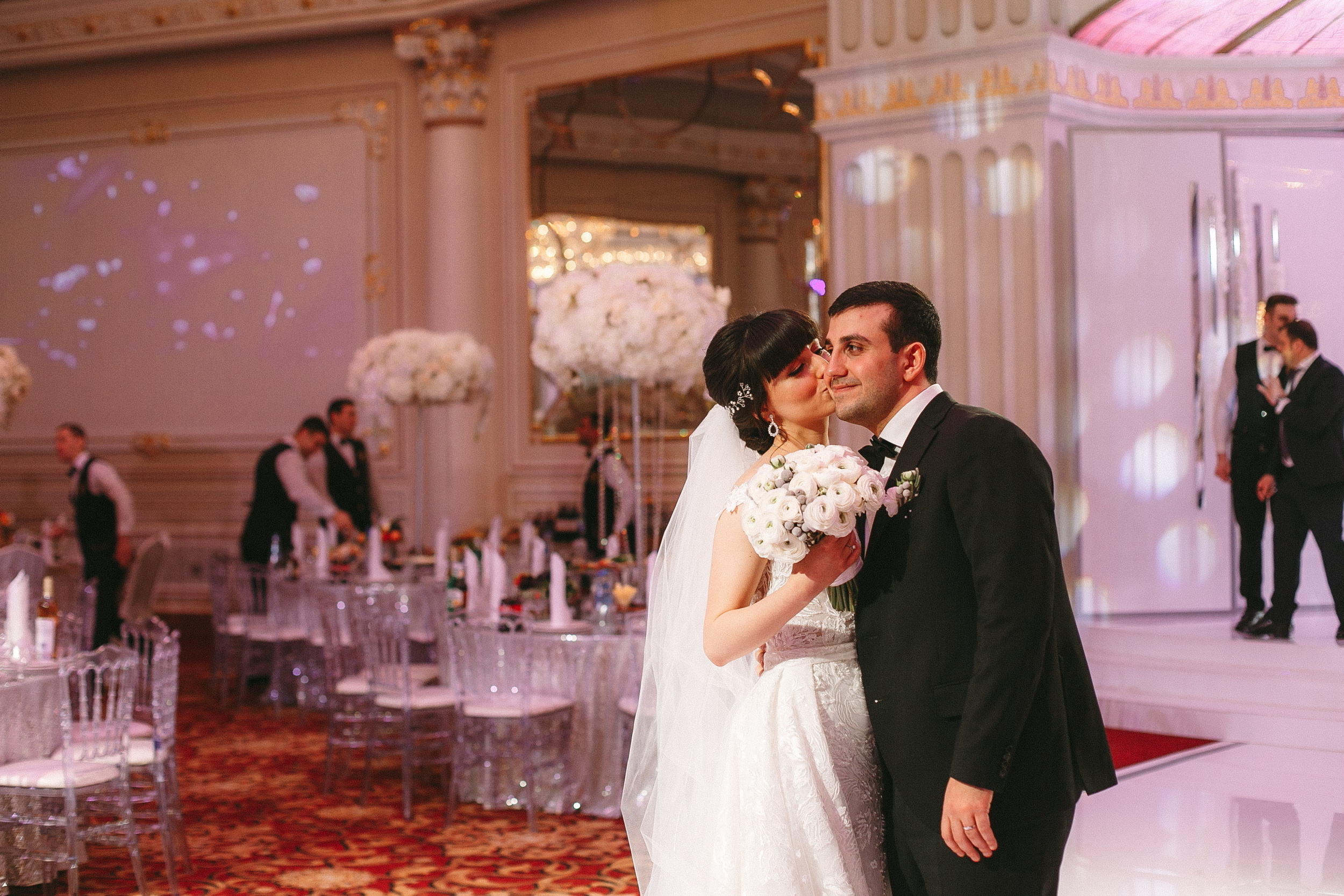 Свадебная фотосессия Ресторан Paradise в Москве для Севак и Наны