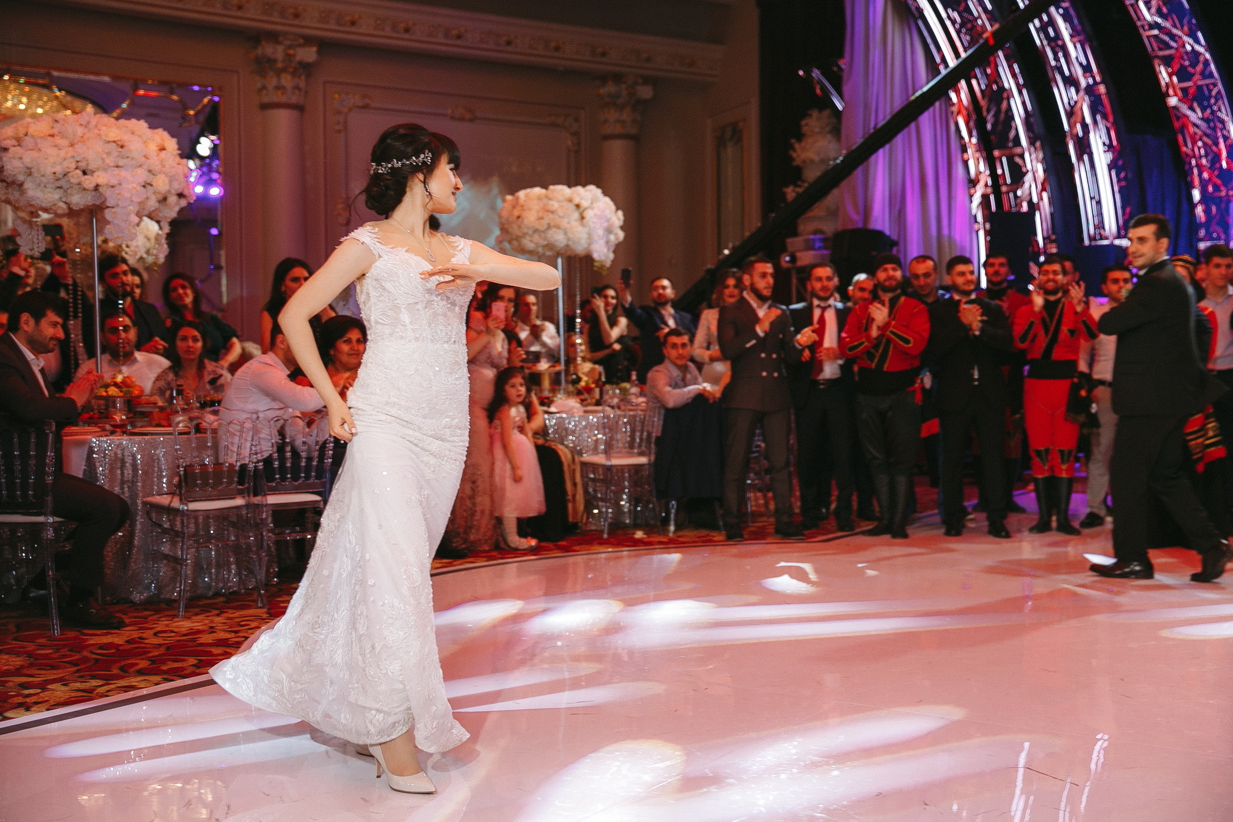 Свадебная фотосессия Ресторан Paradise в Москве для Севак и Наны