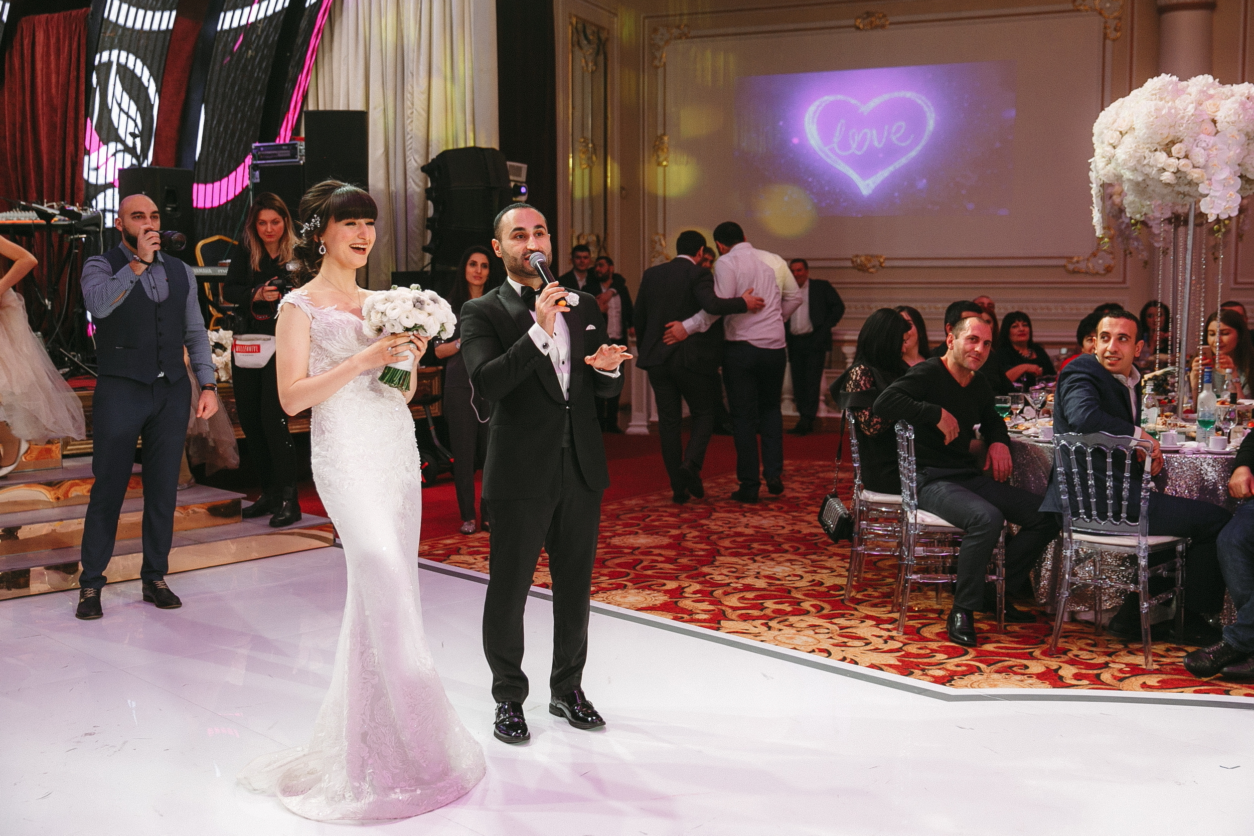 Свадебная фотосессия Ресторан Paradise в Москве для Севак и Наны