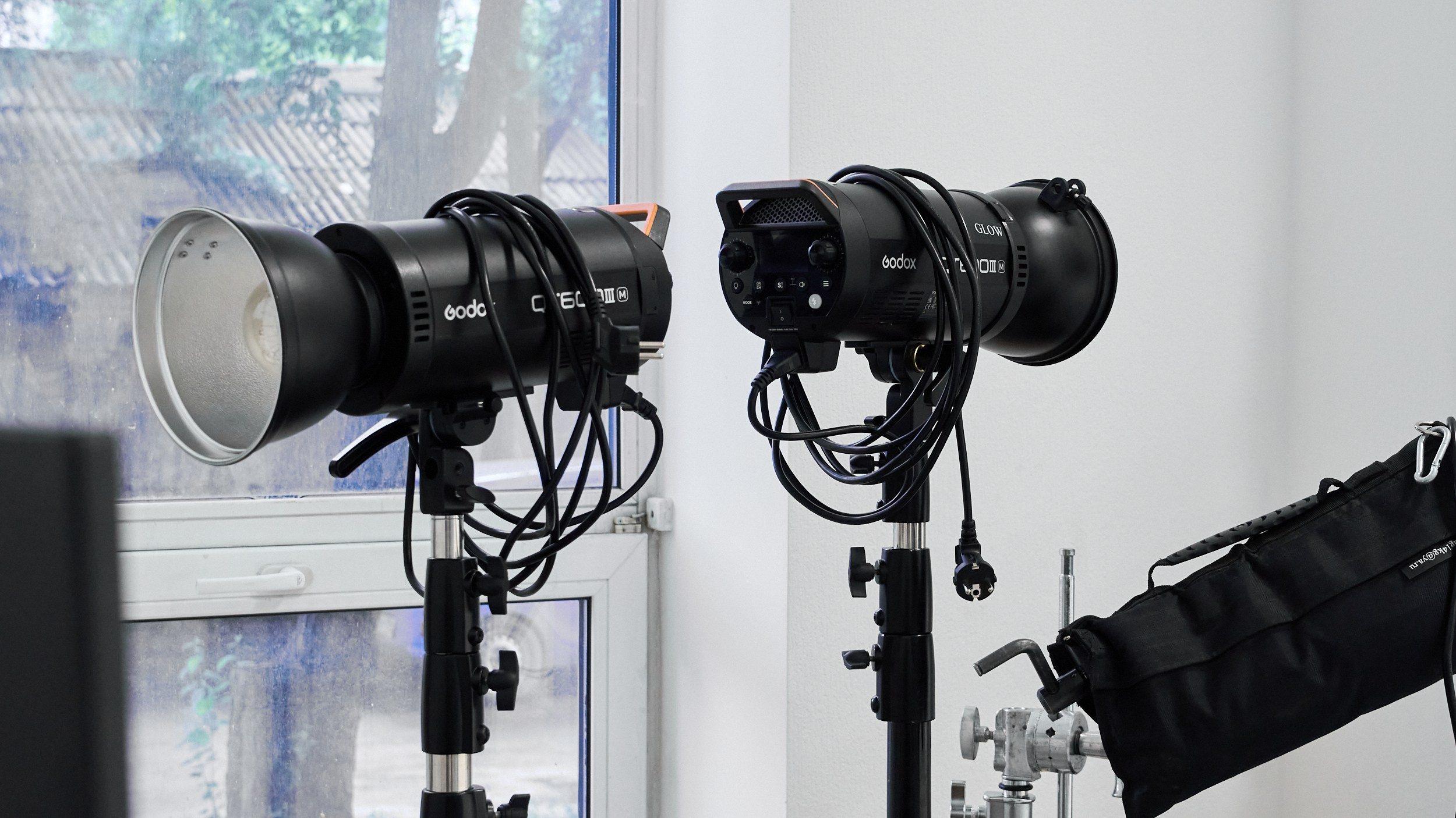 GLOW STUDIO| Профессиональная фотостудия в центре Екатеринбурга