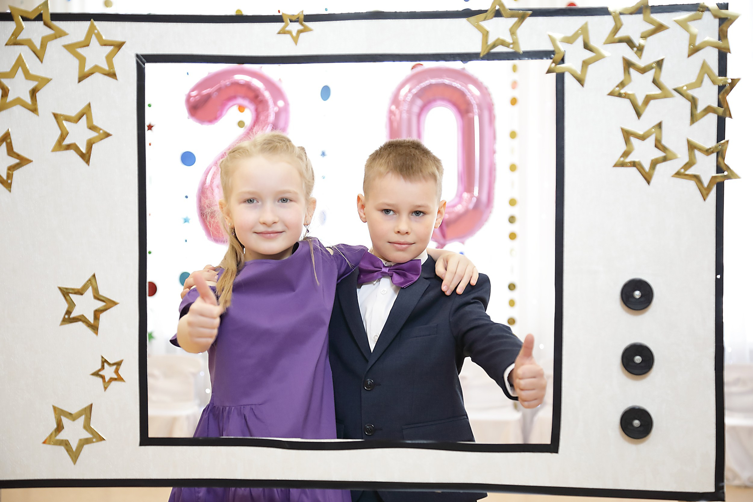 Фотосессия выпускного в детском саду. Свадебный и семейный фотограф и видеограф в Екатеринбурге Полянские Тимур и Анастасия