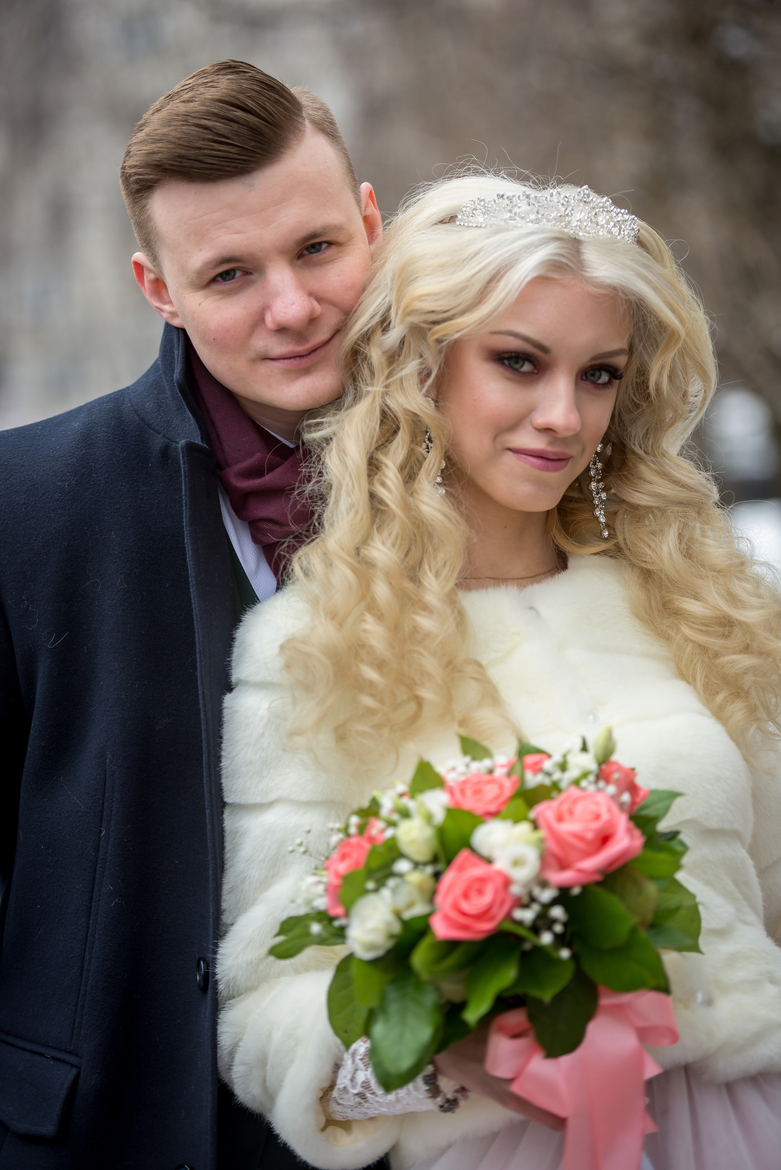 Съемка портретов молодых на свадебной церемонии