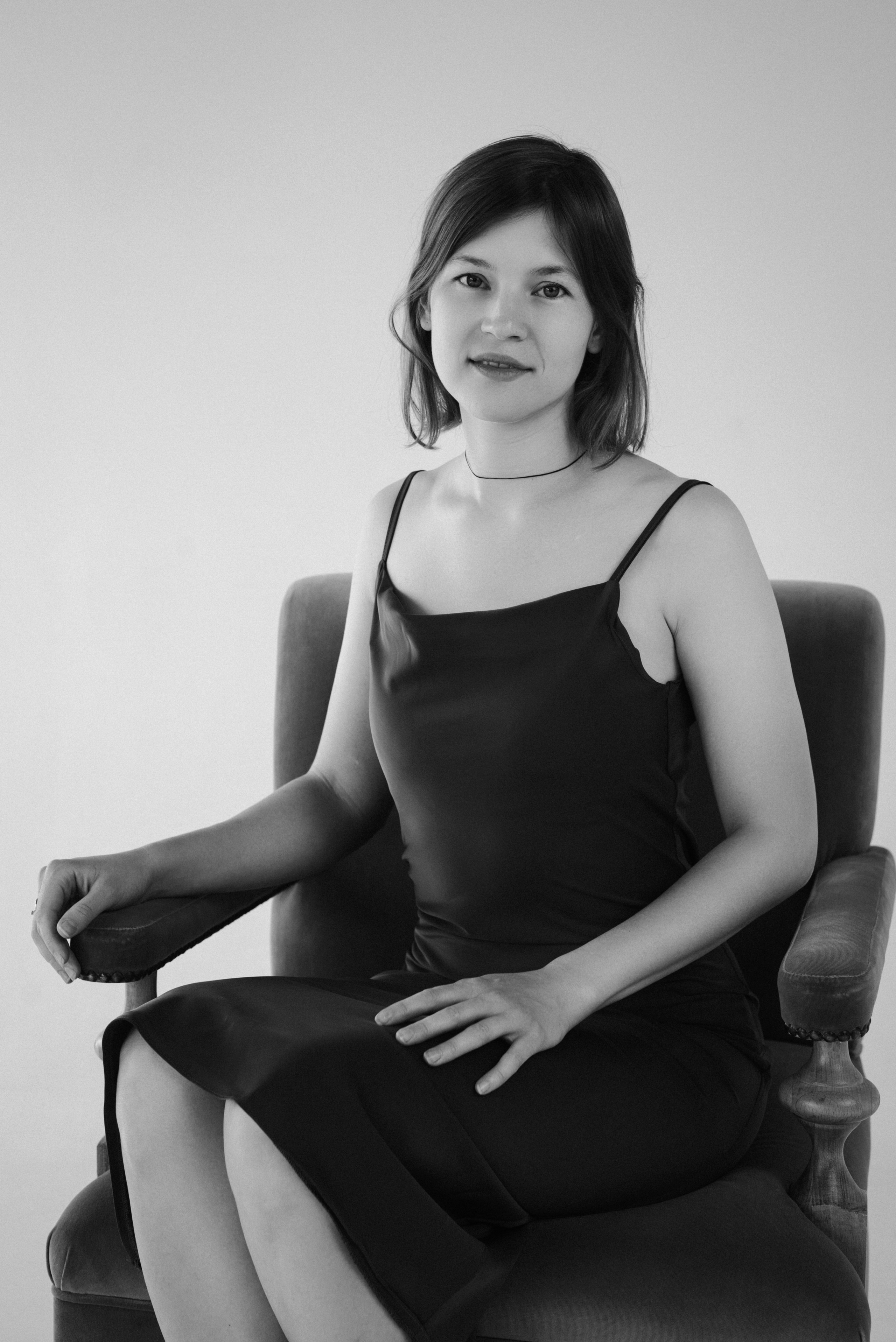 Семейная фотосессия минимализм. Фотограф в Воронеже. Портреты, контент, семейные сьемки