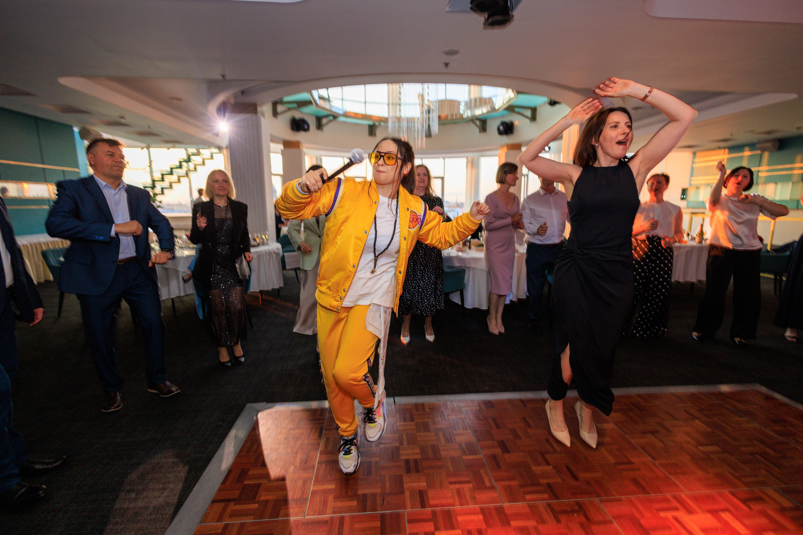 Выпускной лицея 244. Фотограф Александр Заломаев