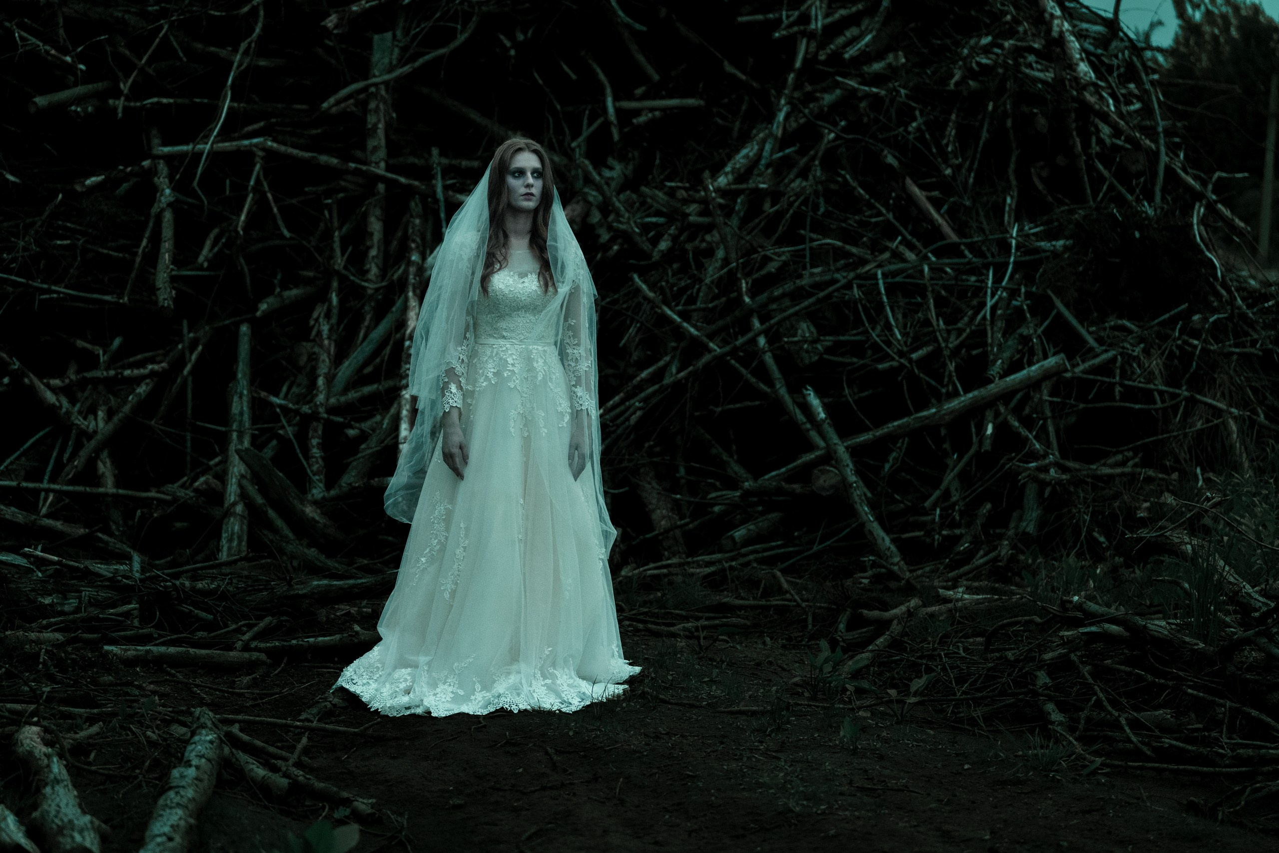 Мертвая Невеста (Екатерина). Фотограф Анатолий Багрецов г. Архангельск