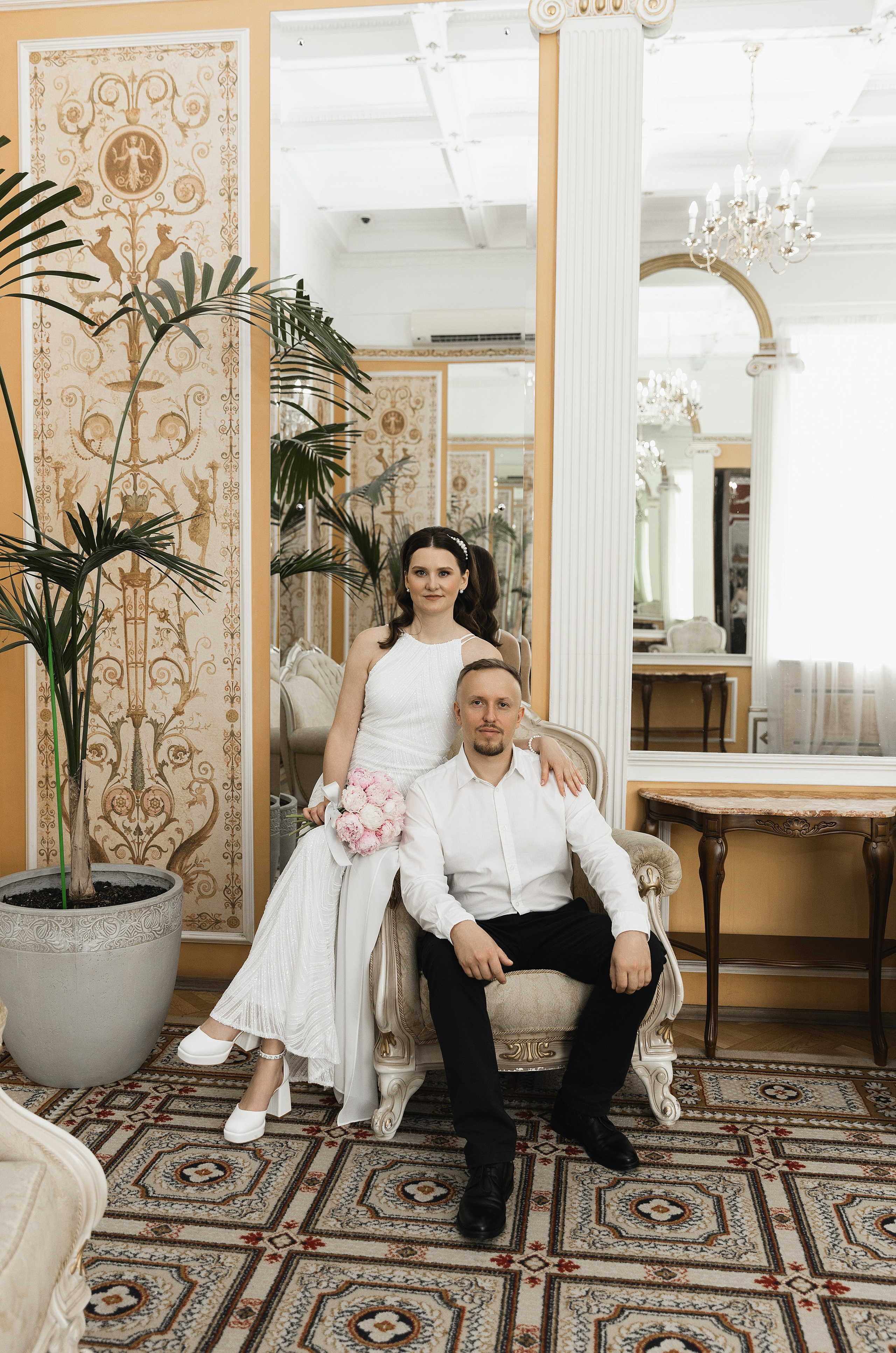 Сергей & Татьяна (Грибоедовский загс и прогулка в Кусково). Фотограф в Москве Юлия Хамзина