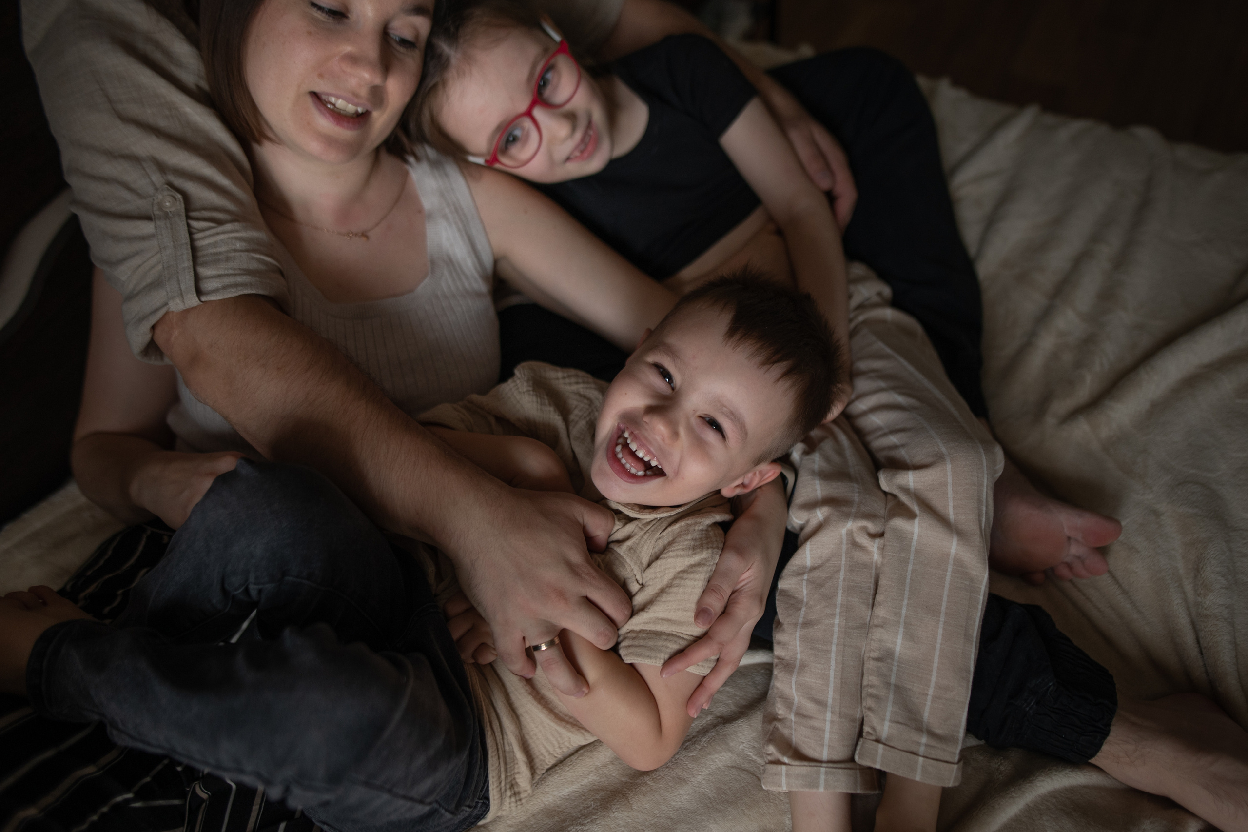 Алеся, Андрей, Варя, Юра. Www.ostermiller.ru