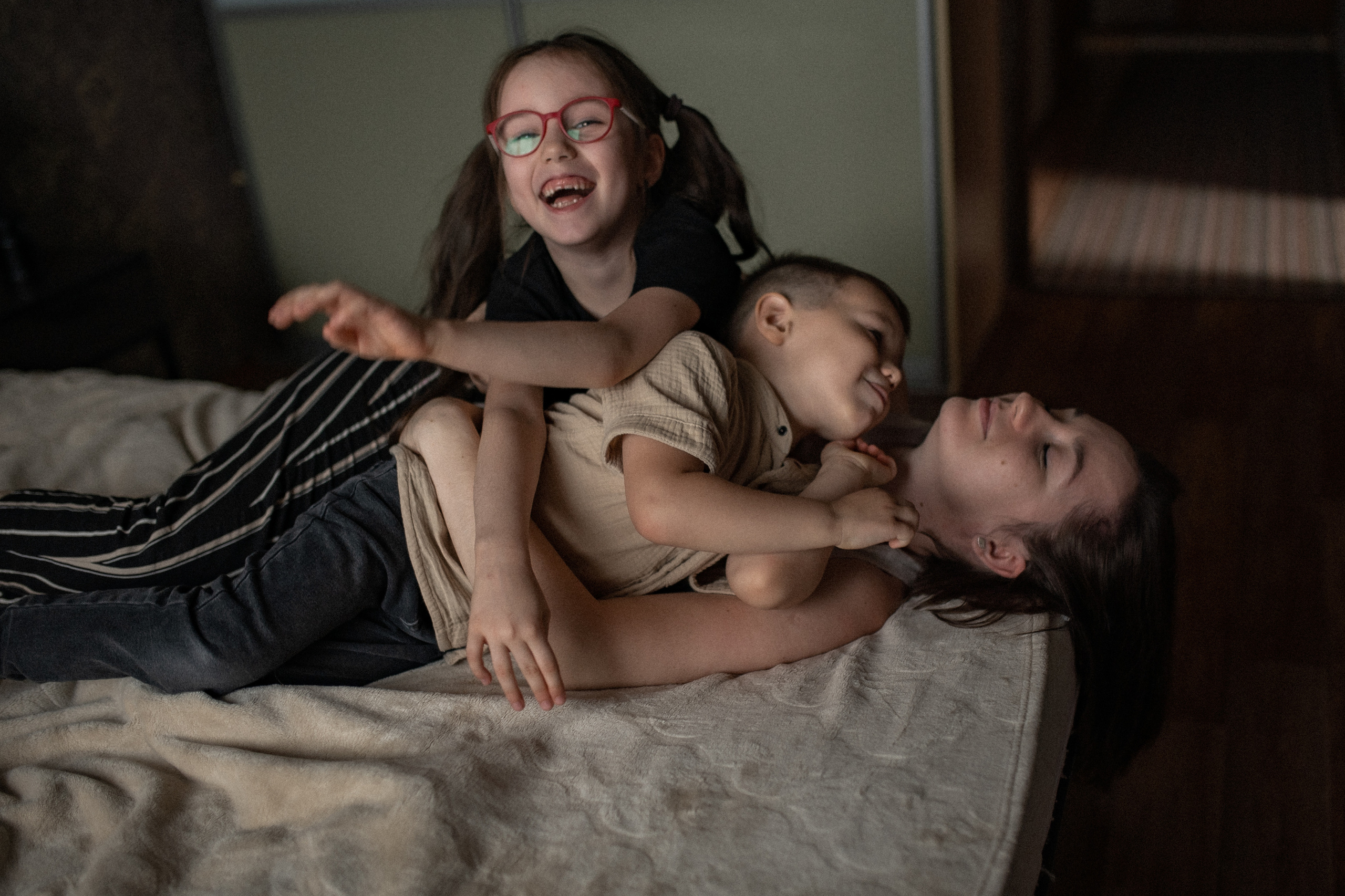 Алеся, Андрей, Варя, Юра. Www.ostermiller.ru