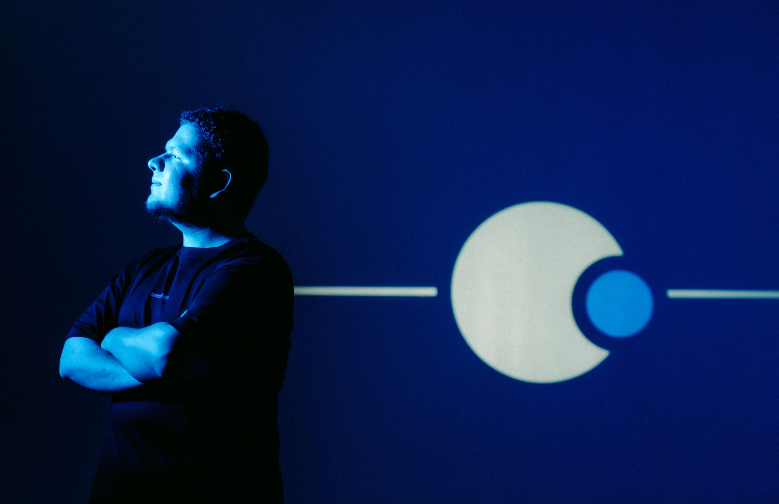 Взмах / агентство мультимедийного контента. Саша Копылов, фотограф в Казани