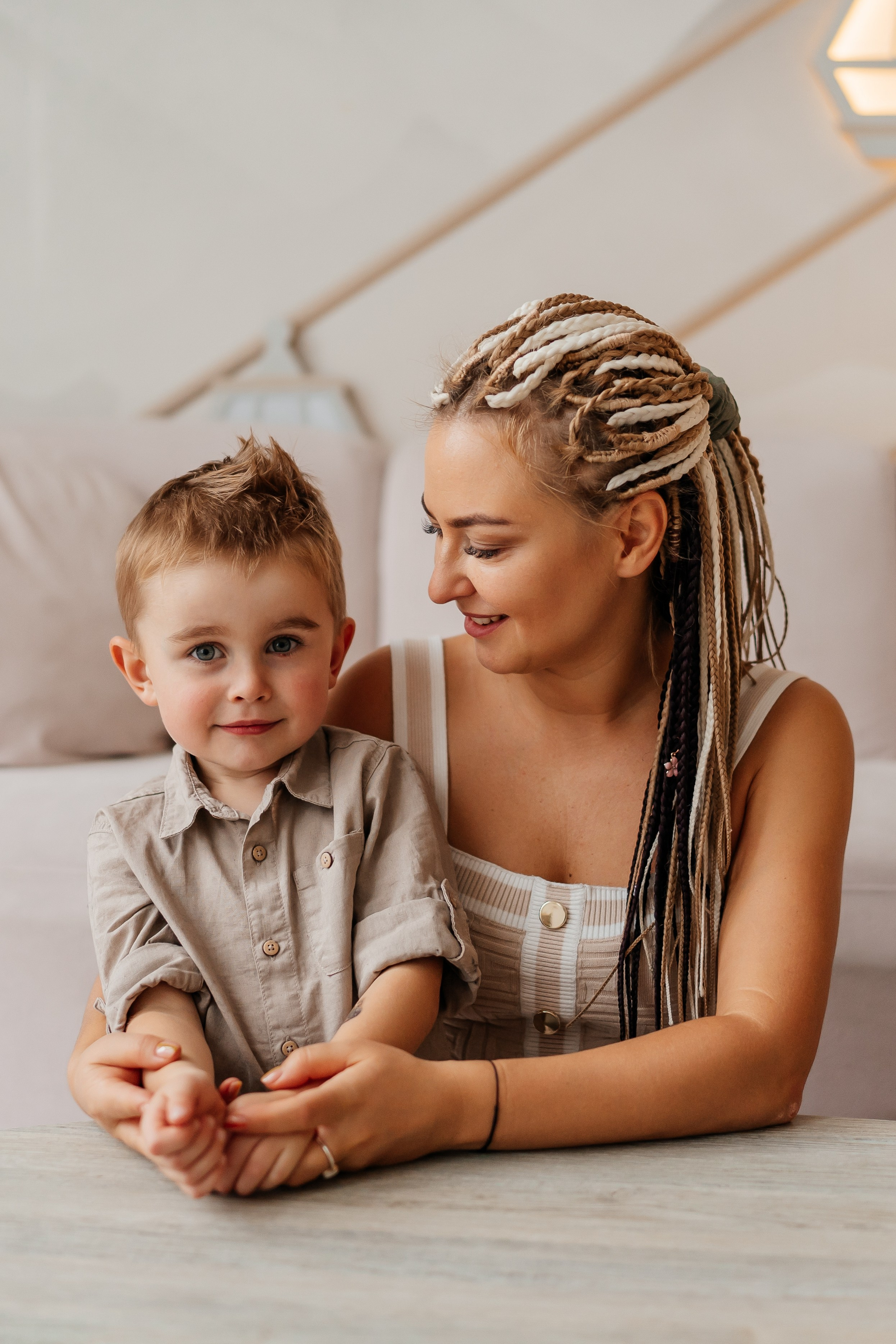 Нежность. Семейная фотосессия в студии. Семейный фотограф в Москве Ирина Жур