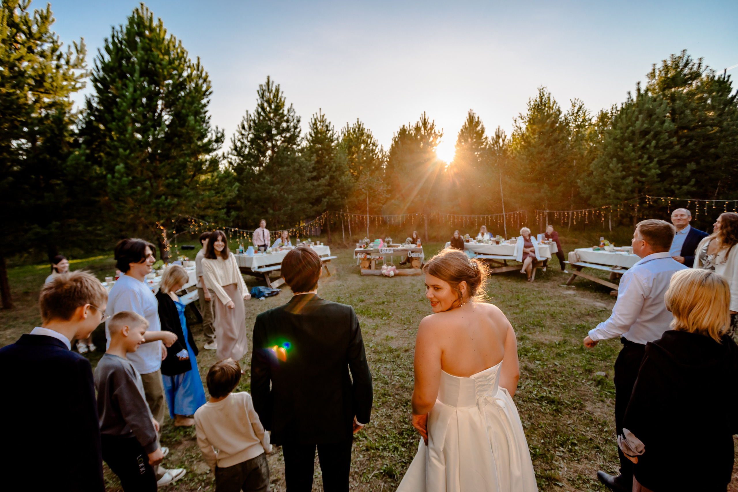 Загородная свадьба в поселении «Родное». Фотограф Илья Силин