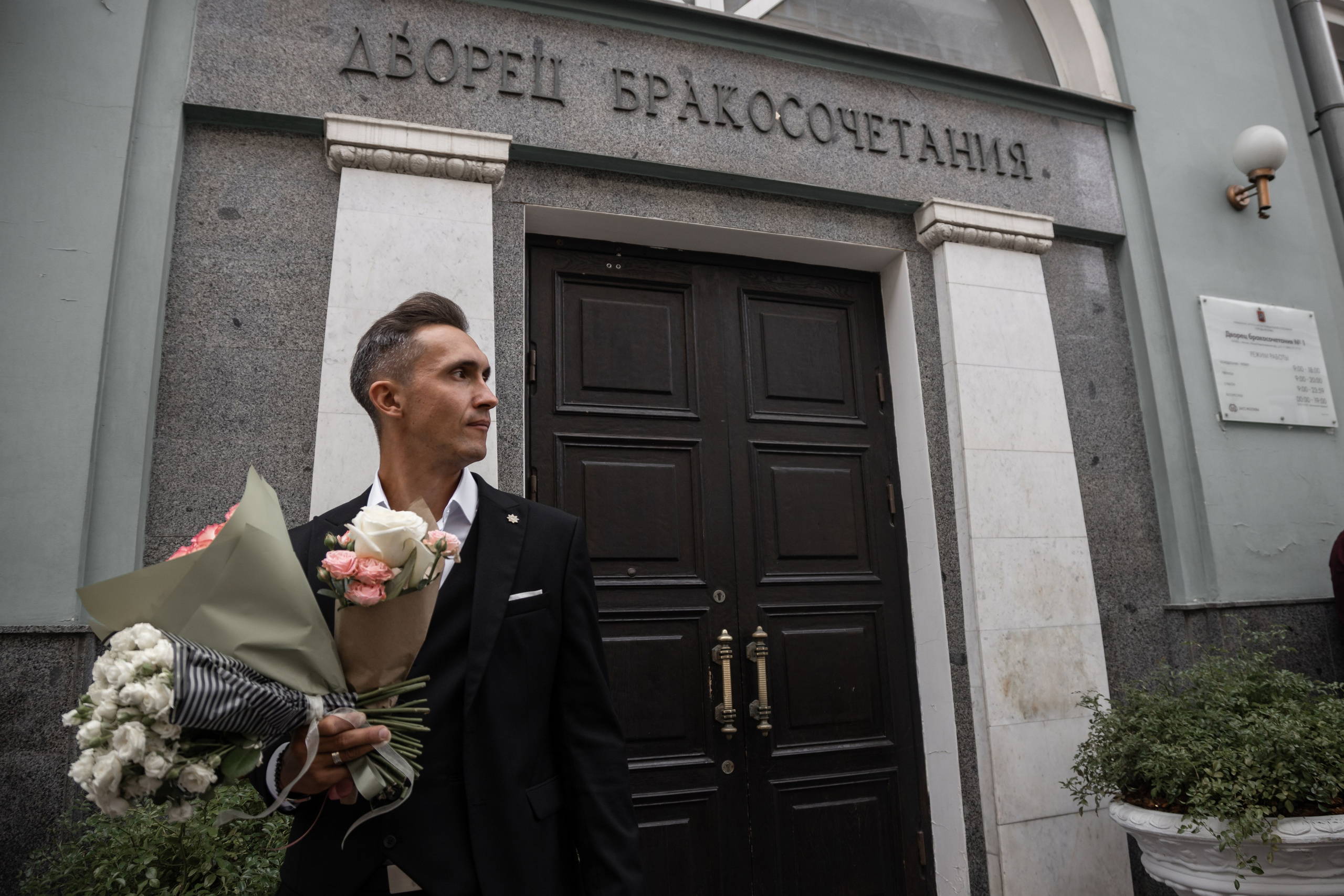 регистрация брака в Грибоедовском ЗАГСе, Дворец бракосочетания №1, стоимость свадебного фотографа в москве