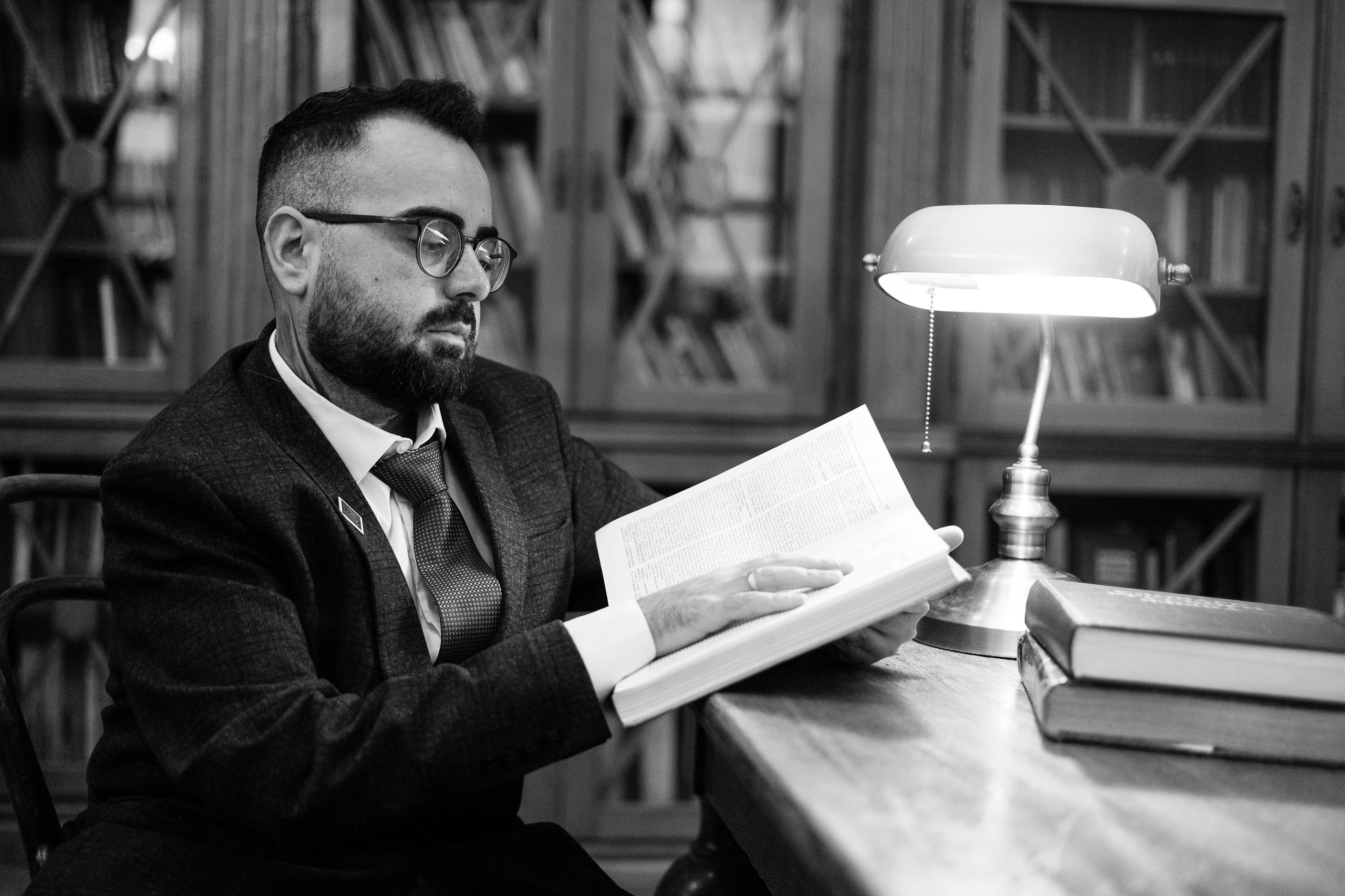 Филолог и редактор Баязид Рзаев. Портретный фотограф в Москве Таня Майорова