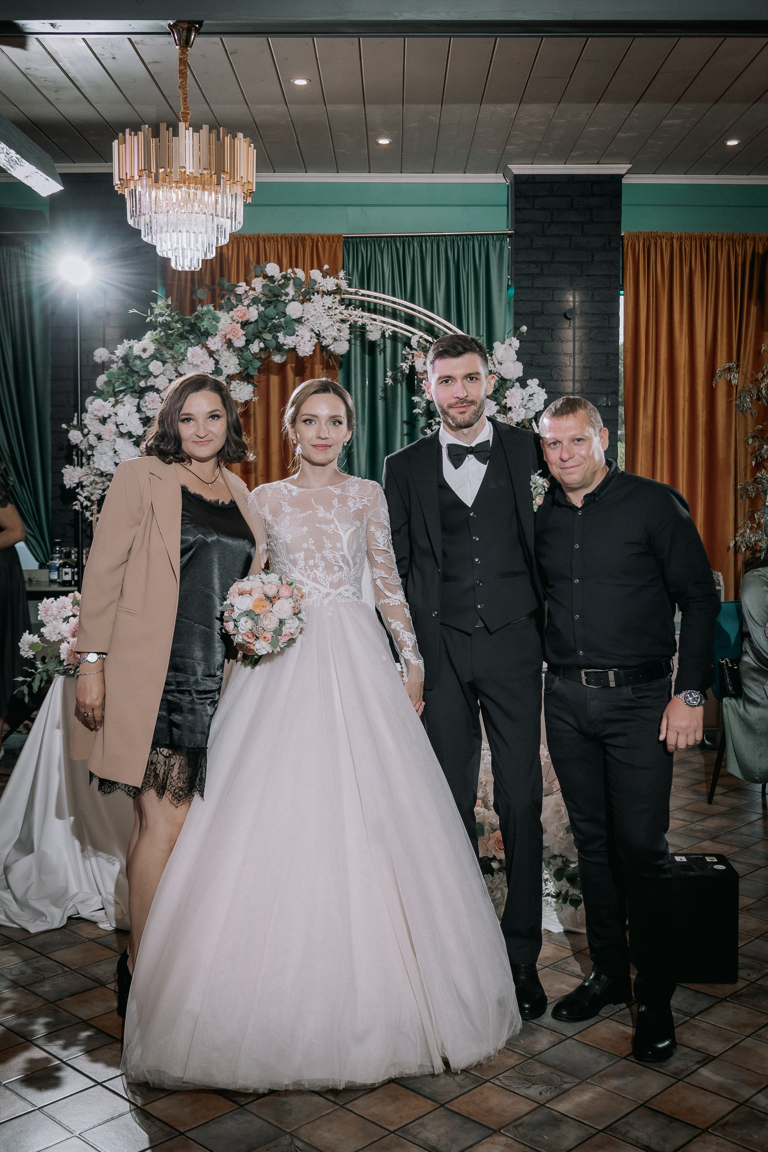 Свадебный день. Дарья и Джем. Свадебная фотография. Арина Рубах