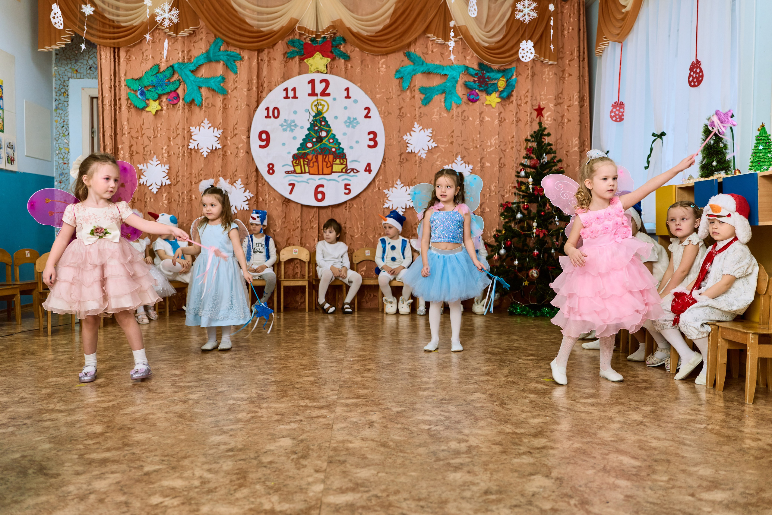 Утренник. Фотограф Олег Сотник