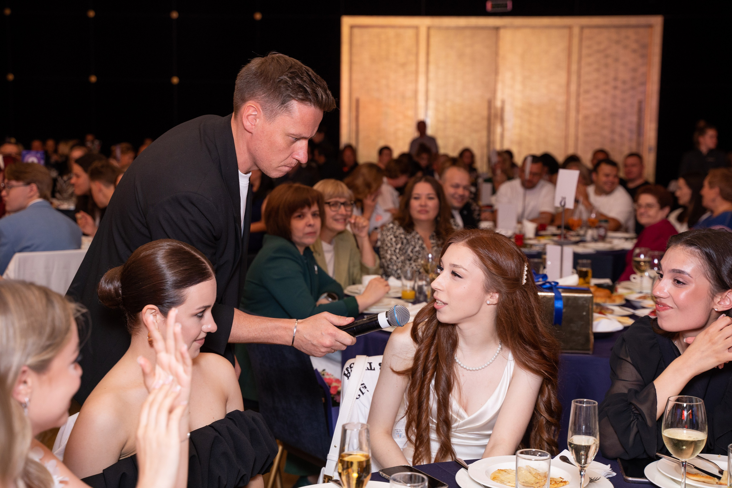 Выпускной (9-11 класс). Свадебный и семейный фотограф в Екатеринбурге Анна Месяцева