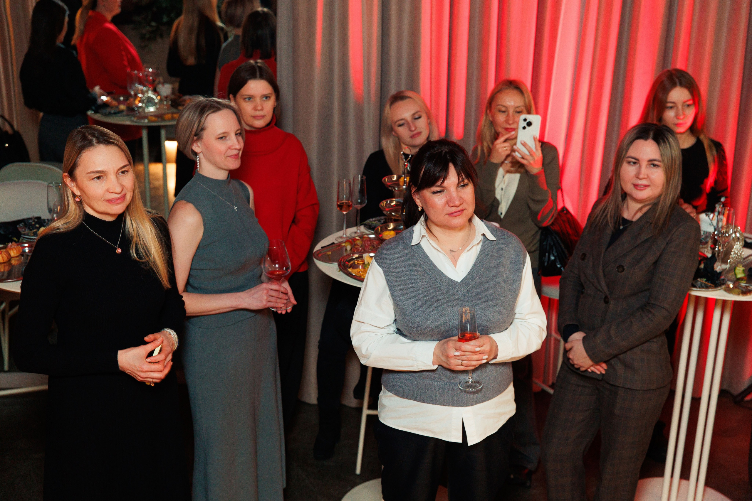 Третий трест в Доме Мафии. Репортажный и свадебный фотограф в Уфе Павел Кожевников